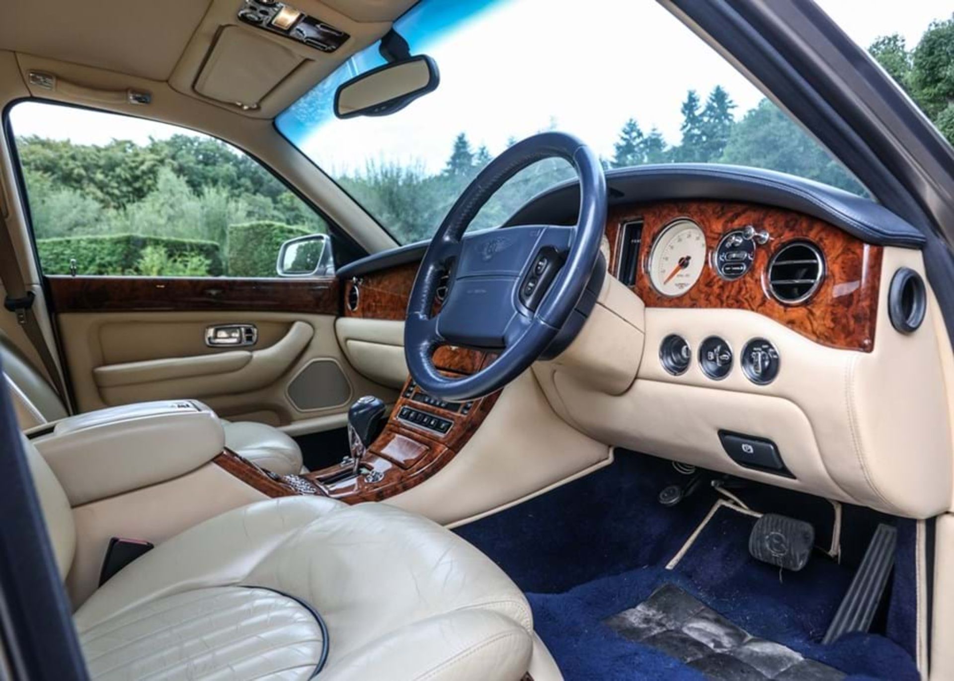 2001 Bentley Arnage Red Label - Image 8 of 10