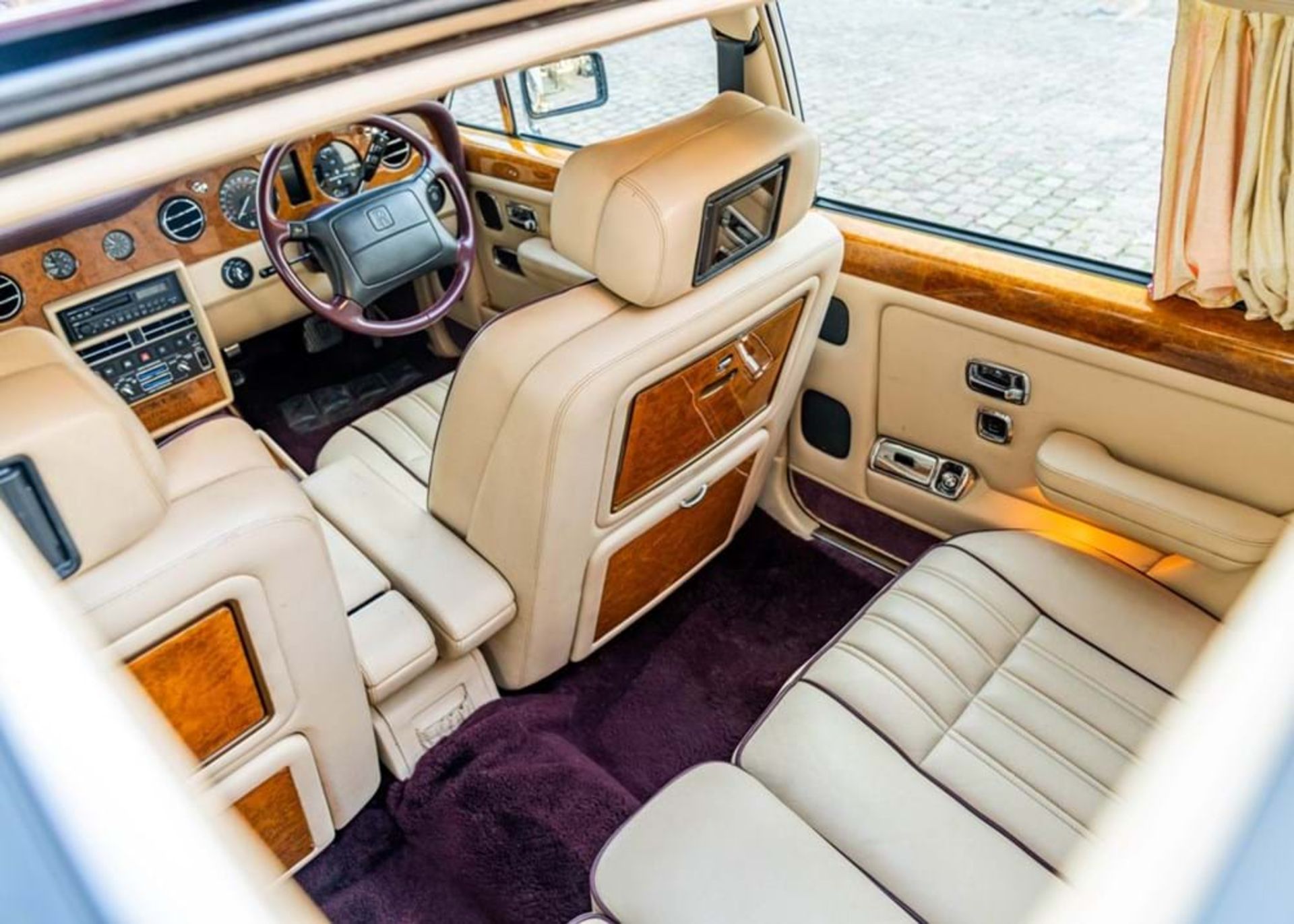 1995 Rolls-Royce Flying Spur - Image 6 of 10