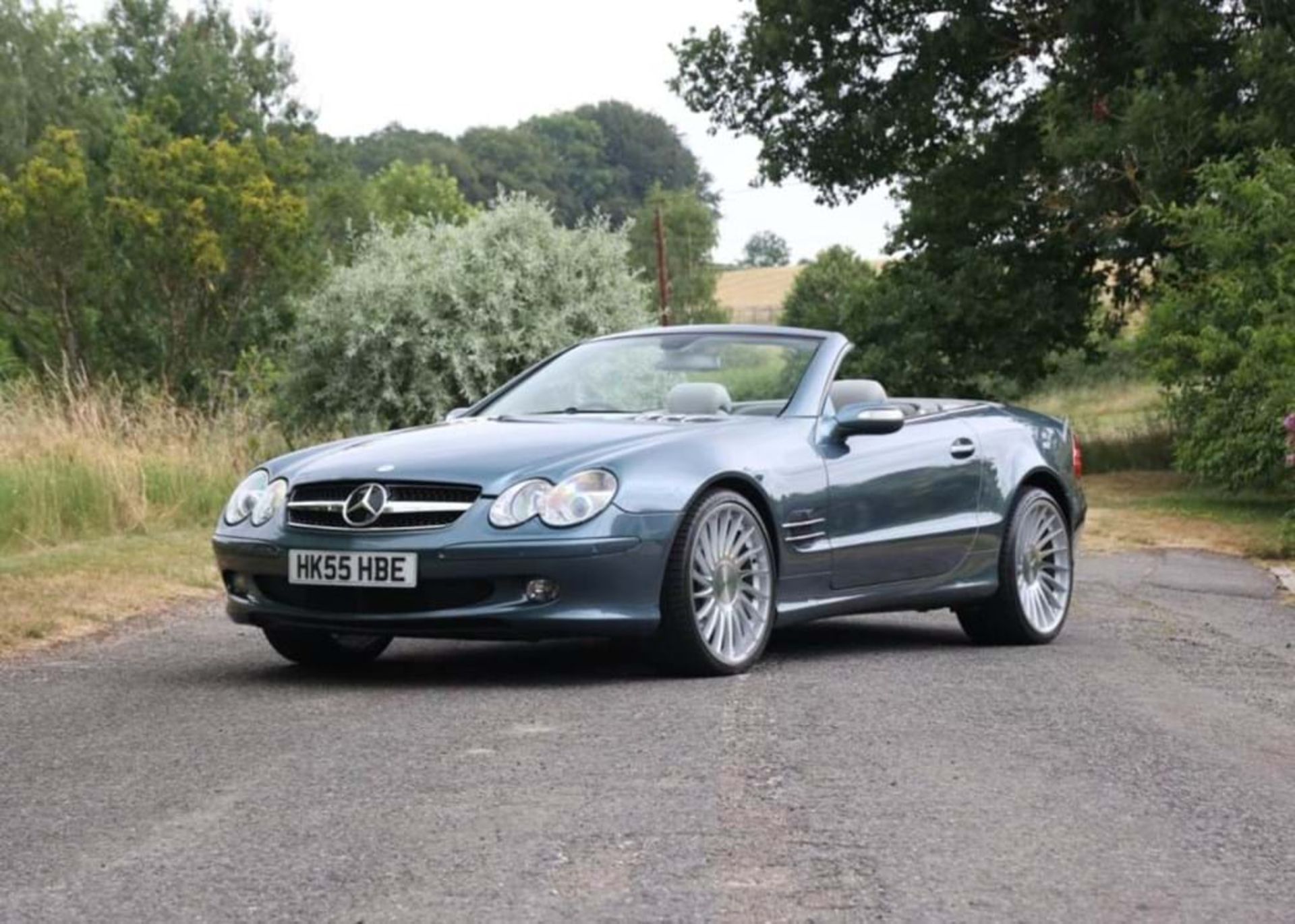 2005 Mercedes-Benz SL350