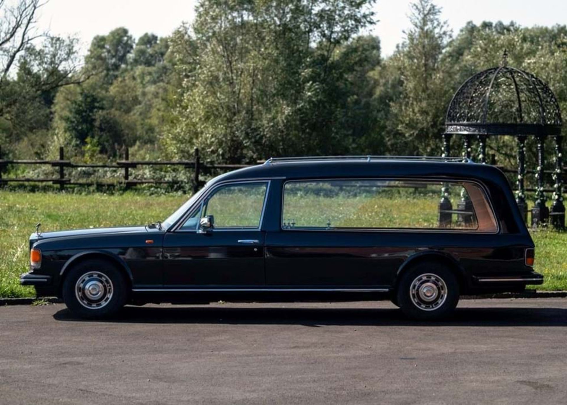 1986 Rolls-Royce Silver Spirit Hearse - Image 7 of 8