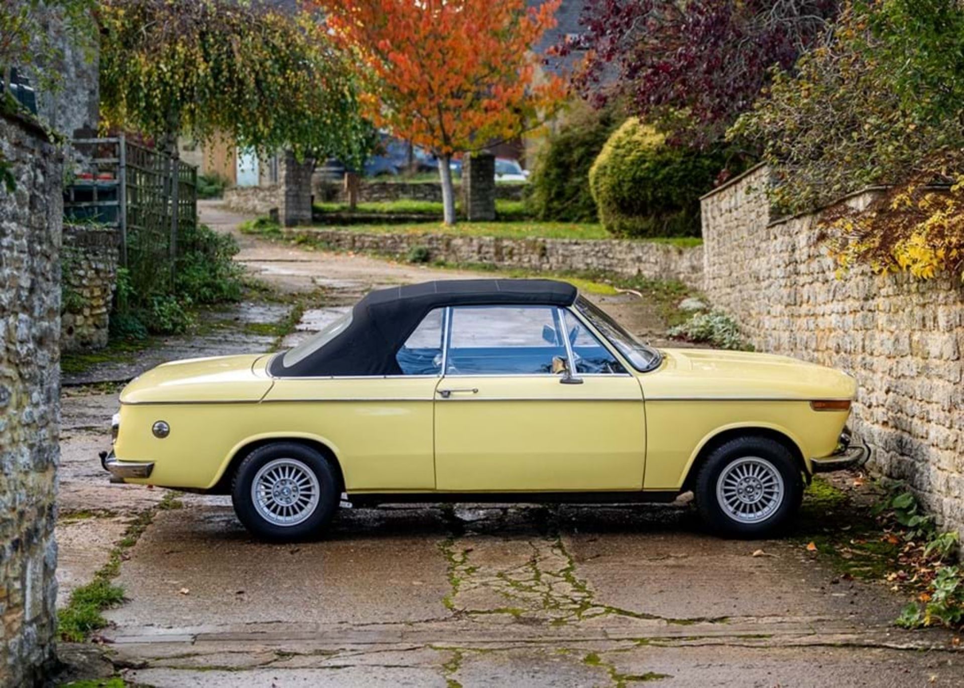 1970 BMW 1600-02 Convertible - Image 5 of 10