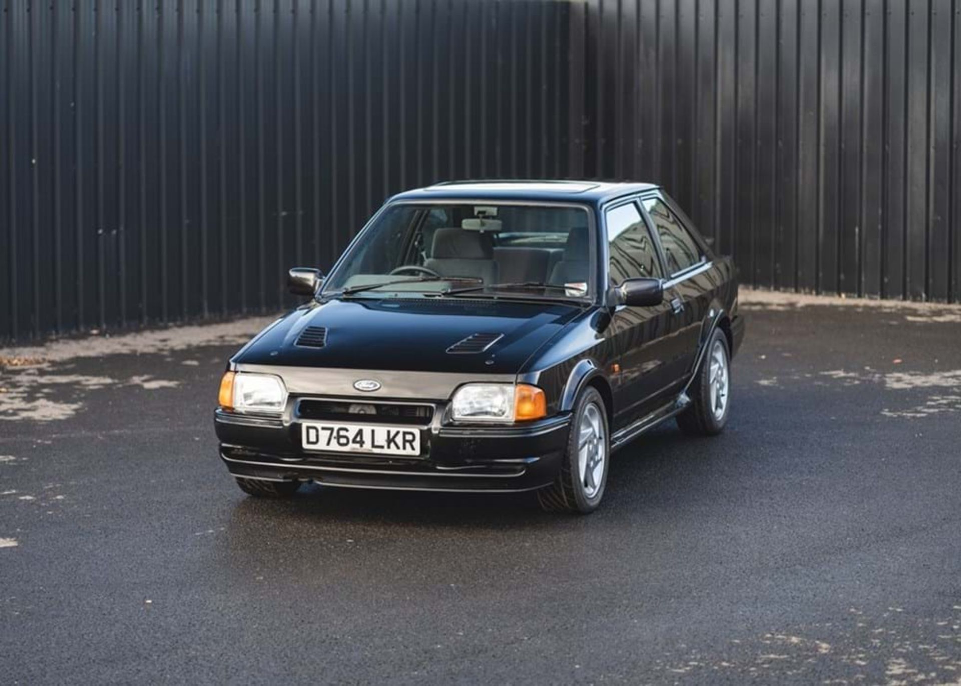 1986 Ford Escort RS Turbo - Image 8 of 10