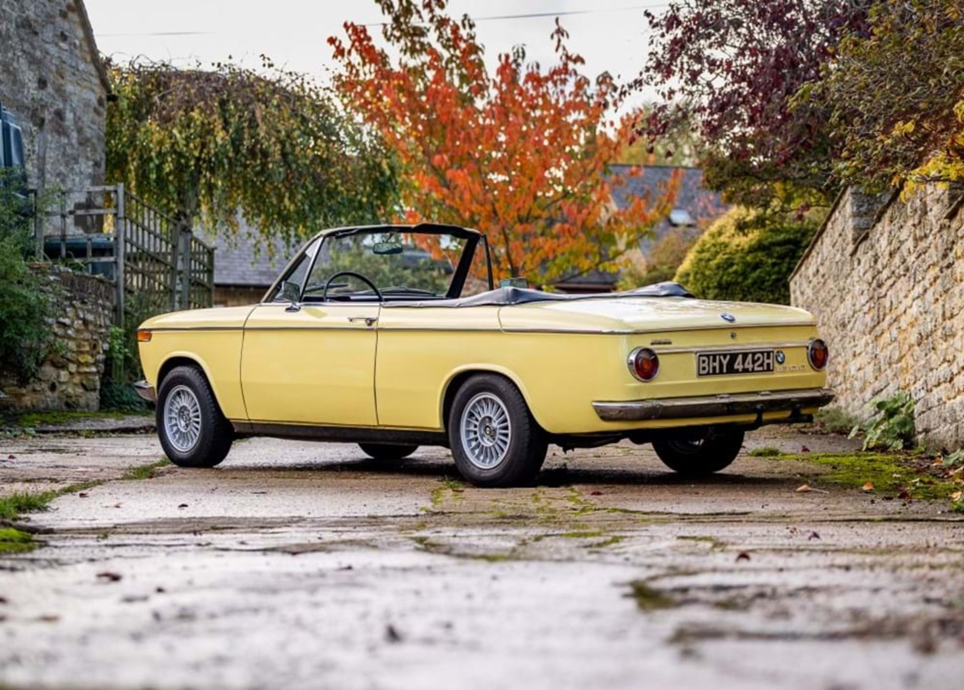 1970 BMW 1600-02 Convertible - Image 3 of 10