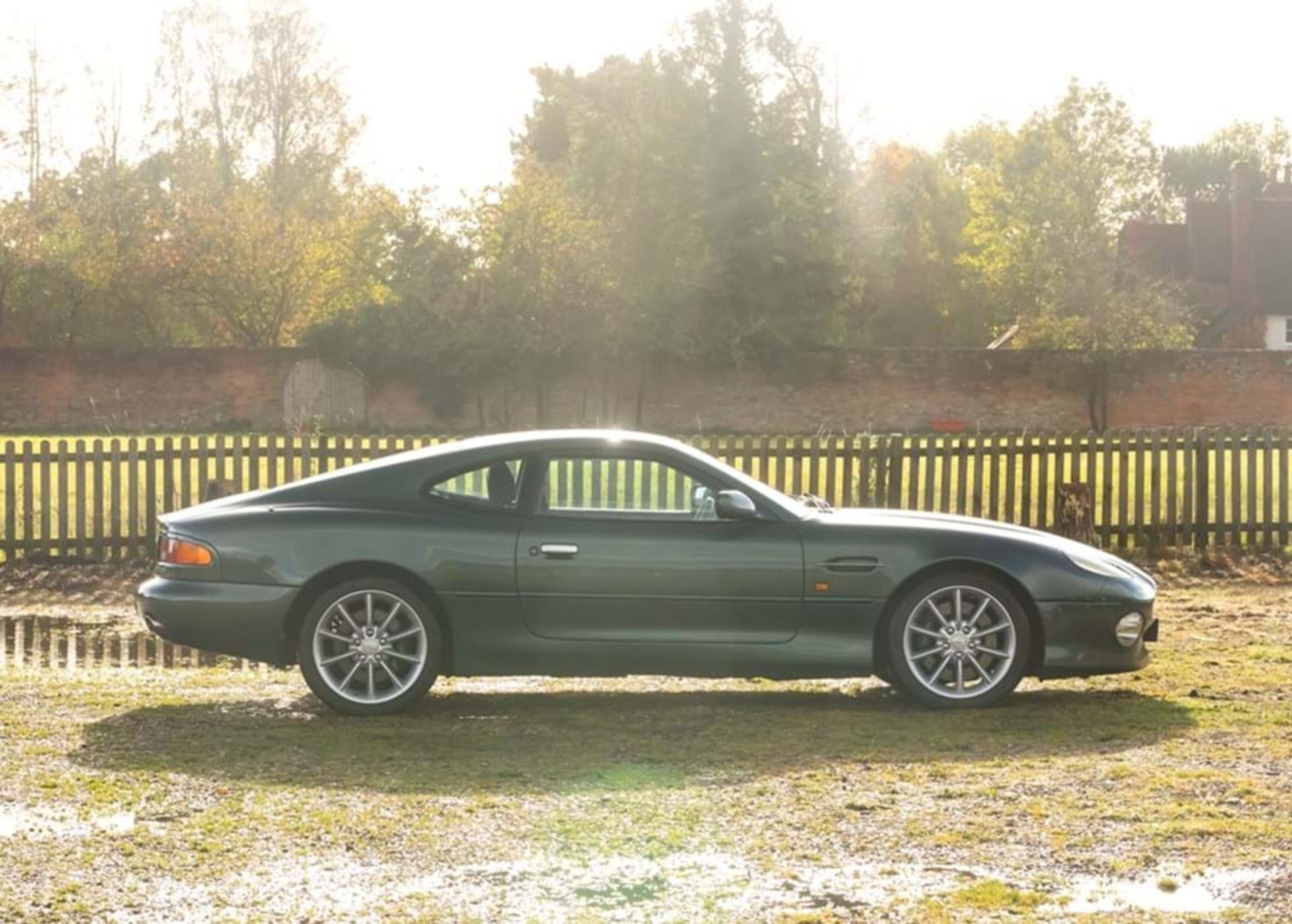 2001 Aston Martin DB7 Vantage *WITHDRAWN* - Image 2 of 10