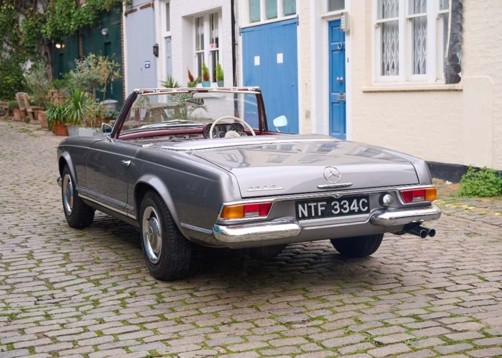 1965 Mercedes-Benz 230 SL Pagoda - Image 10 of 10