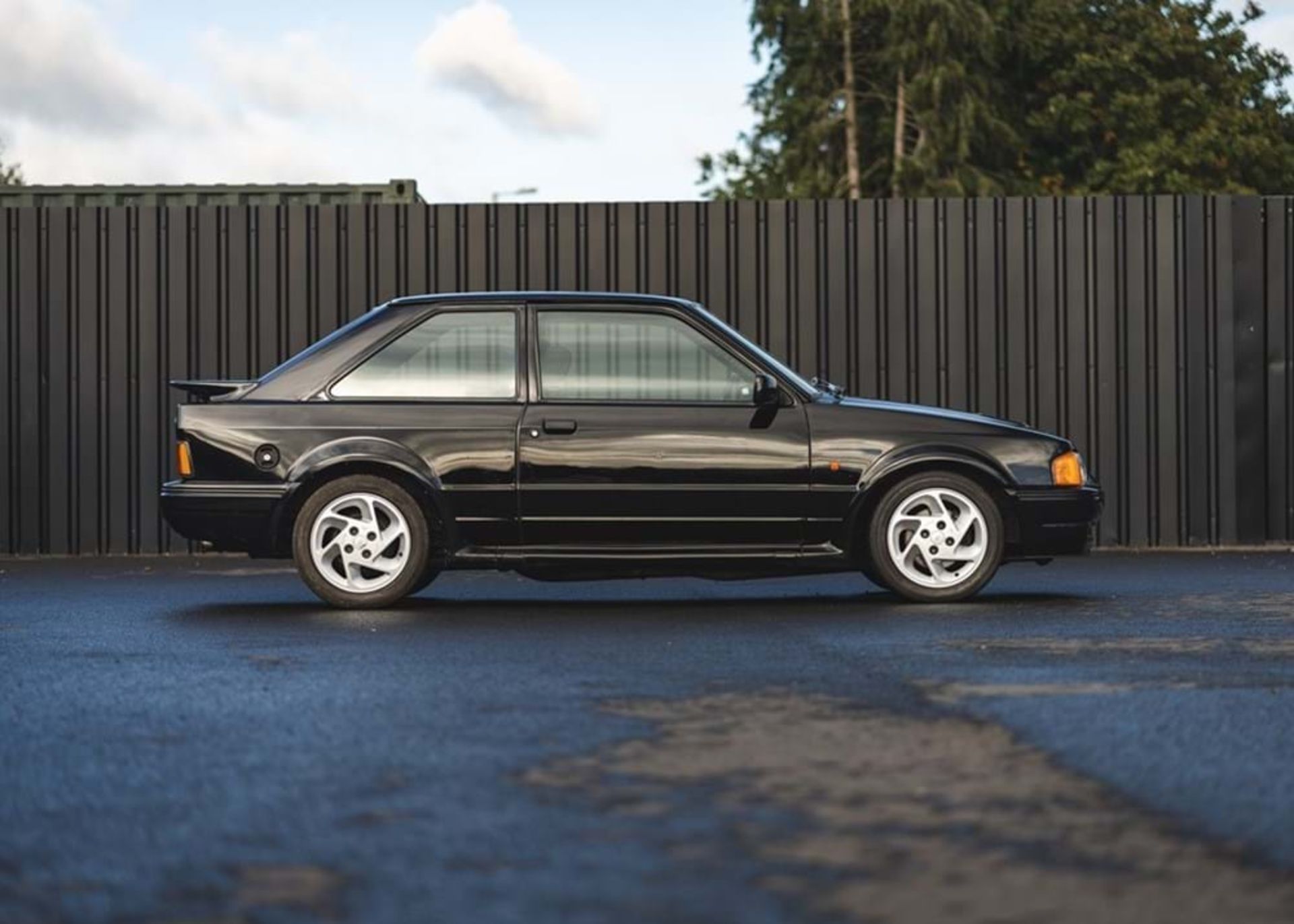 1986 Ford Escort RS Turbo - Image 9 of 10