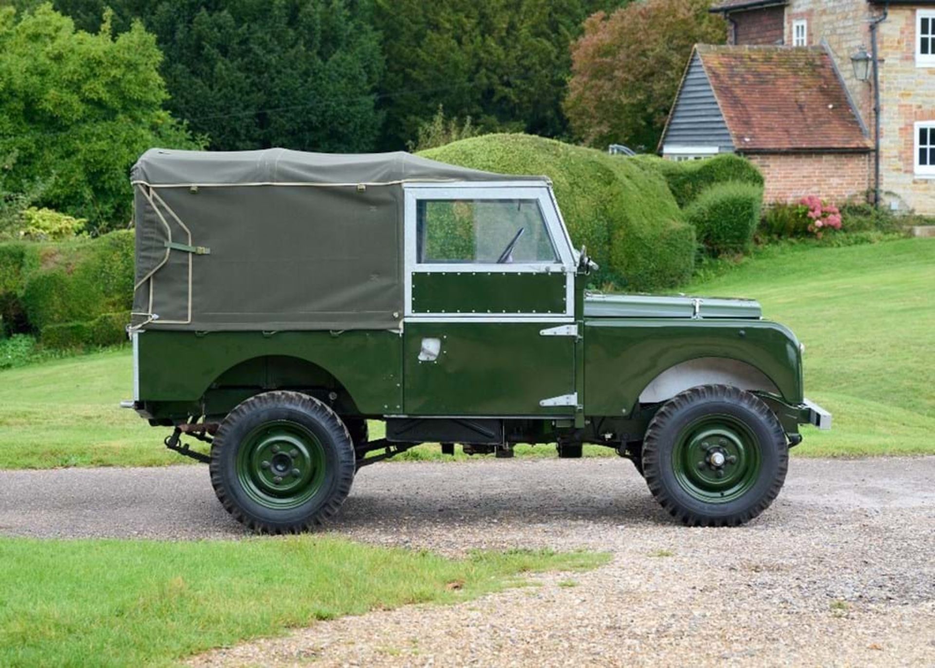 1954 Land Rover Series I (86") - Image 2 of 10