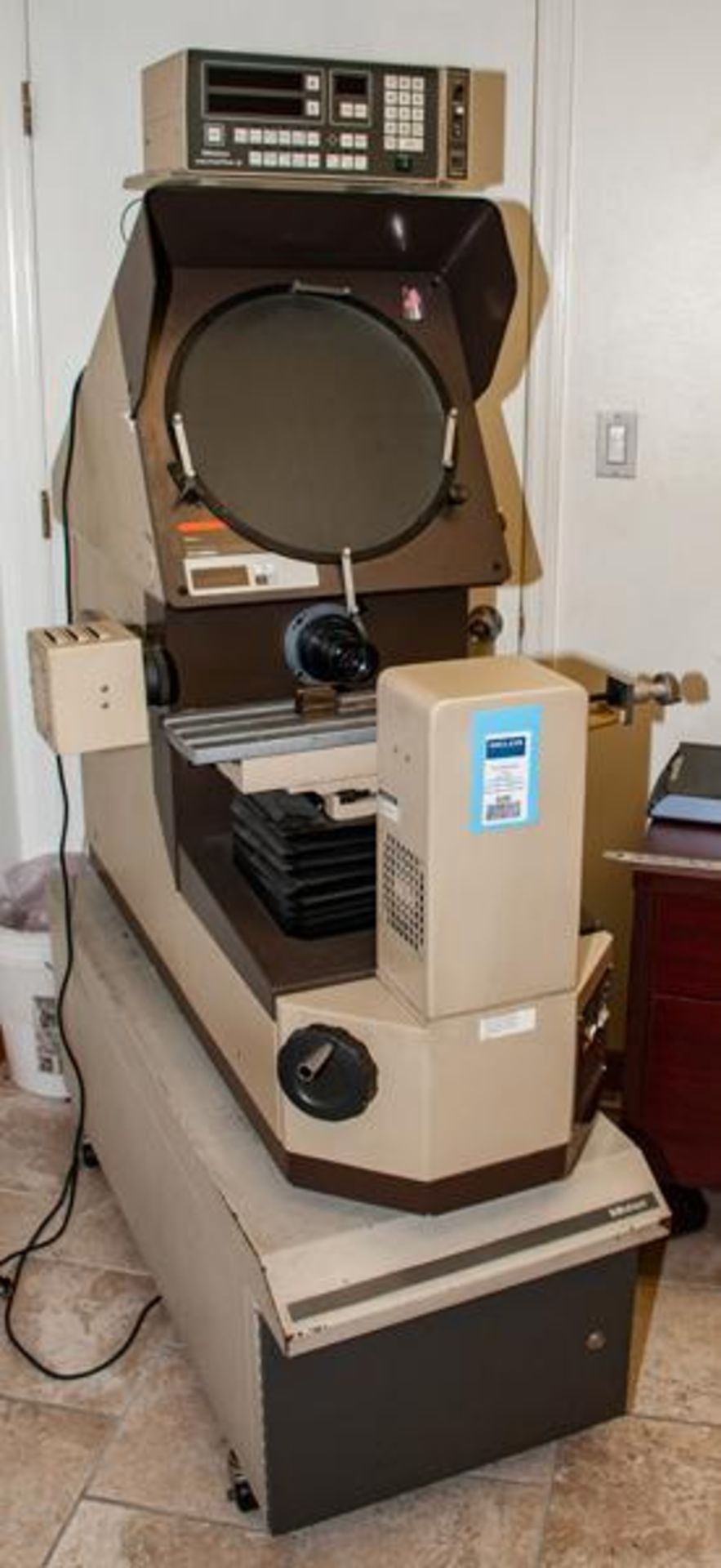 Mitutoyo PH350 14" Optical Comparator, S/N: 120161, W/ Mitutoyo Micropak 2 983-352, S/N: 2020015