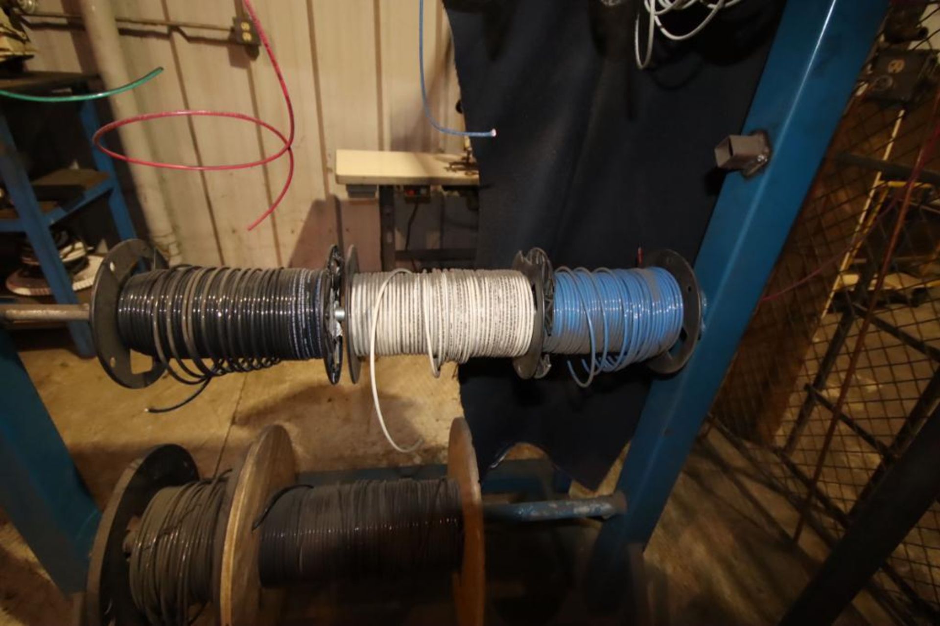 Rolling Wire Rack with 12 Spools of Wire - Image 3 of 5