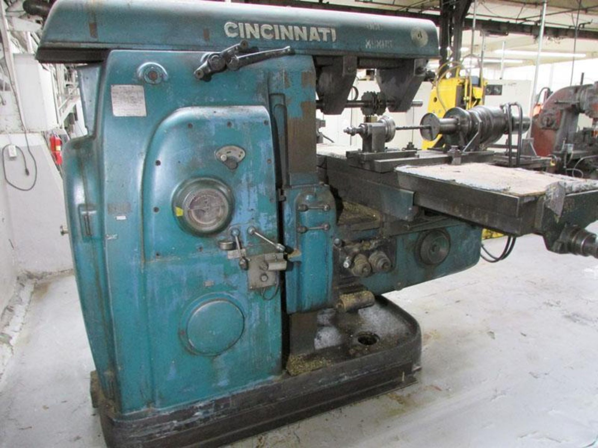 Cincinnati No. 450 20 DP Plain Dual Power Dial Type Horizontal Milling Machine - Image 9 of 12