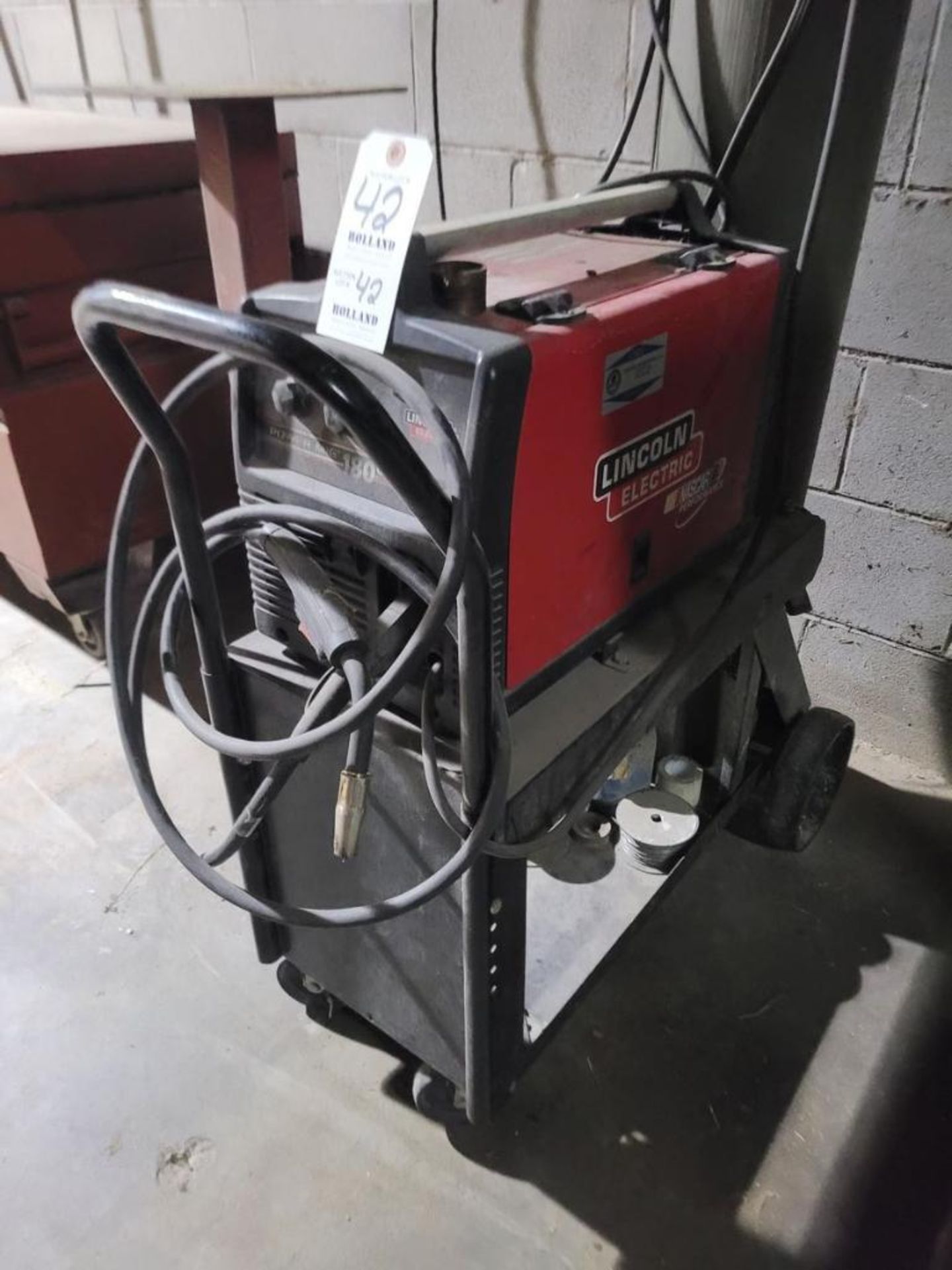 Lincoln Electric Powermig 180C Mig Welder: Output: 180A, 30V, Input: 208-230V, 1PH, S/N M3080708668 - Image 2 of 4