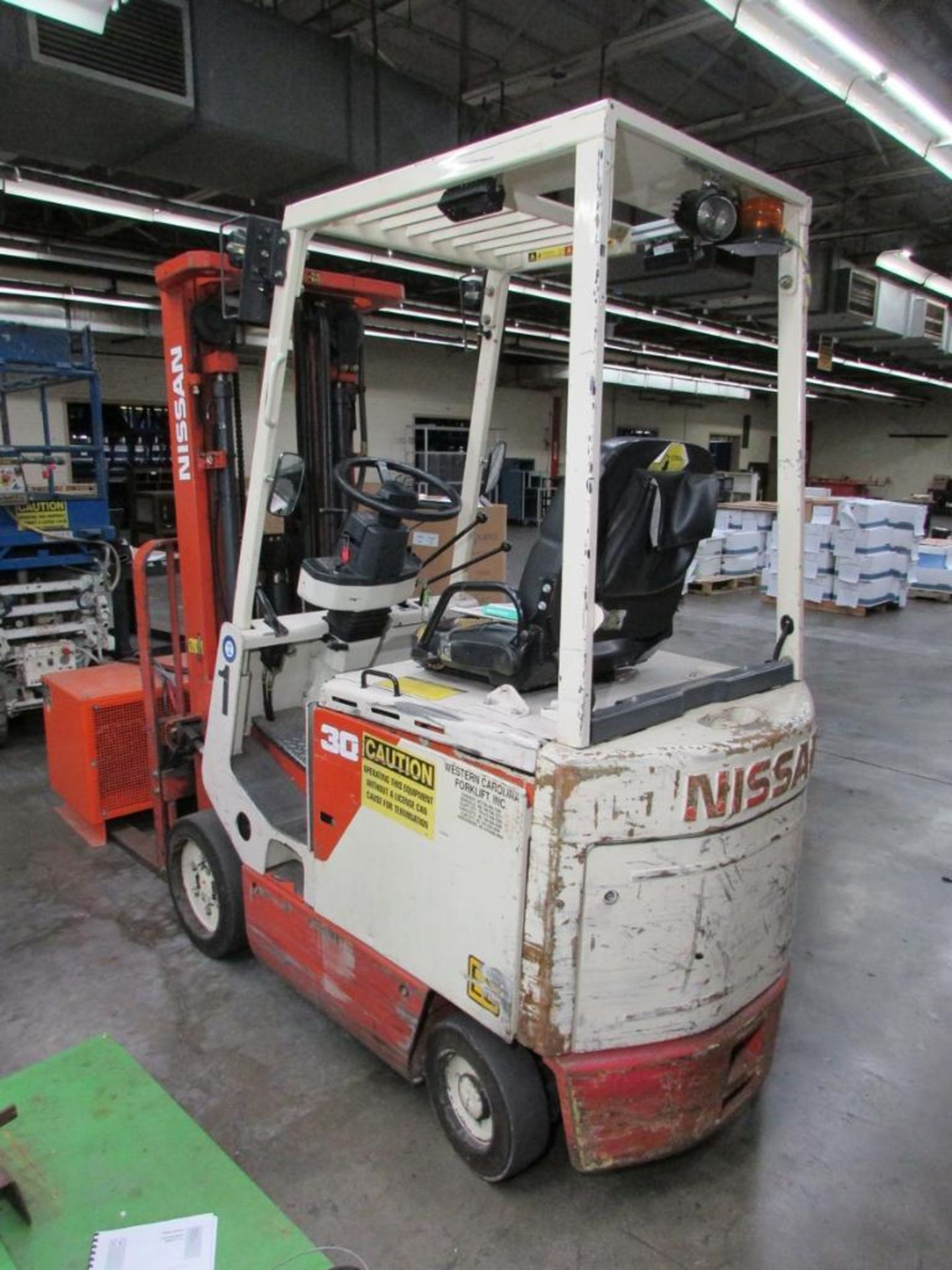 Nissan CUM01L15SN 2325 Lb. Capacity 36V Electric Fork Truck - Image 6 of 15