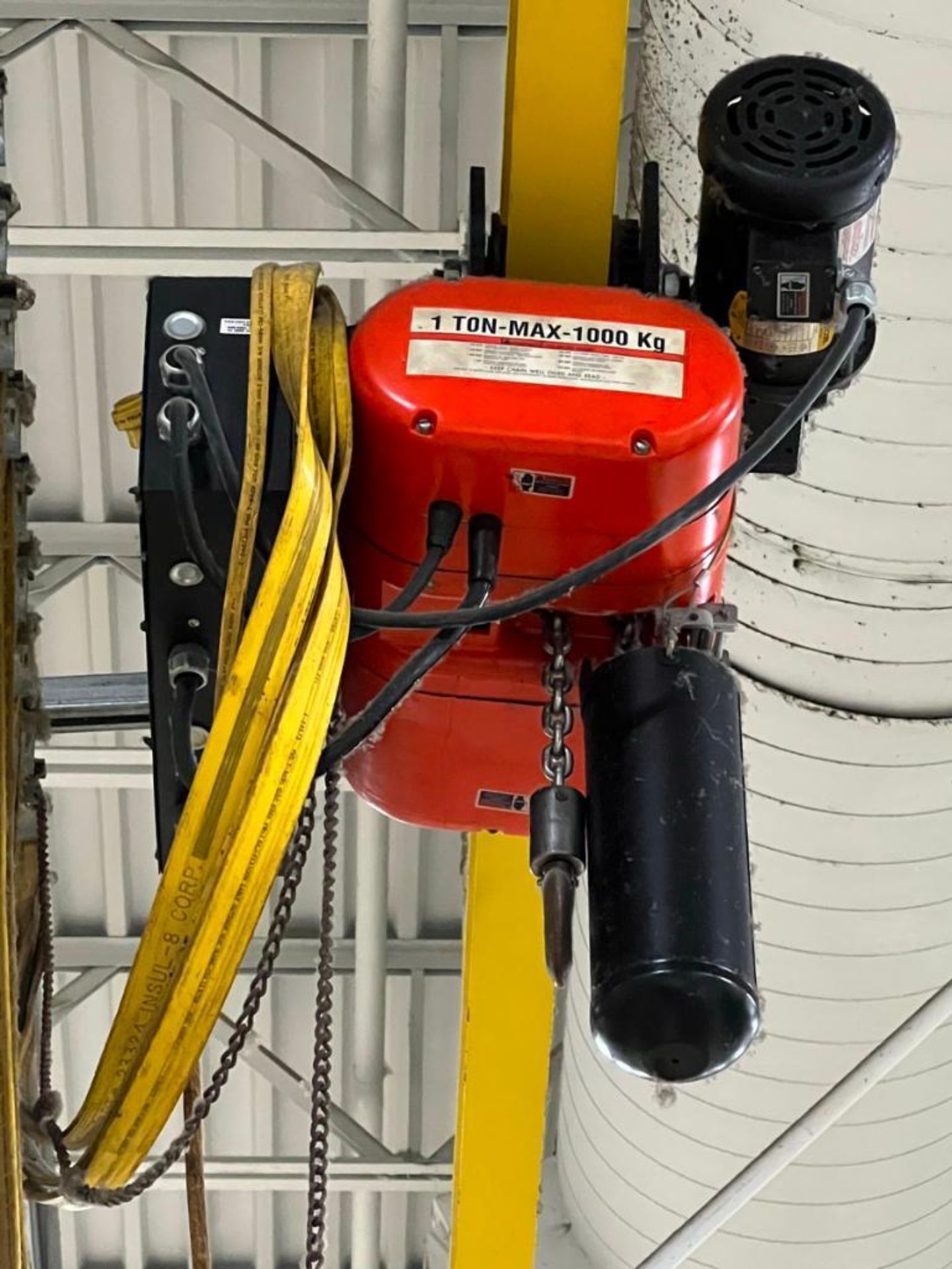 Overhead chain hoist equipped with (2) CM, mdl. Series 635 chain hoist, (2) 76'L rails, Located At 2 - Image 4 of 6