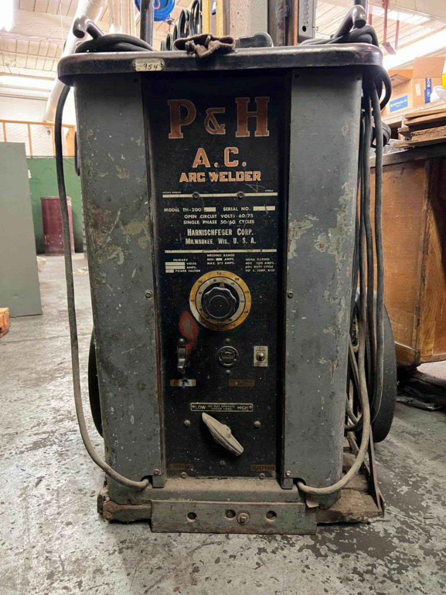 P&H Mdl: TH-200 AC/ Arc welder open circuit 60/75 V, single phase, 50/60 Cycle, Nema rating 40V, 200 - Image 4 of 6