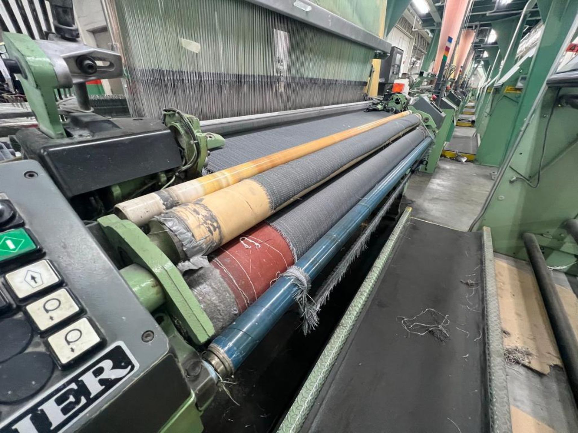 1997 Dornier 210 cm Jacquard Rapier Loom, Model HTVS 8/J, S/N 38463 - Equipped with 8 Colors, 4 Feed - Image 9 of 14