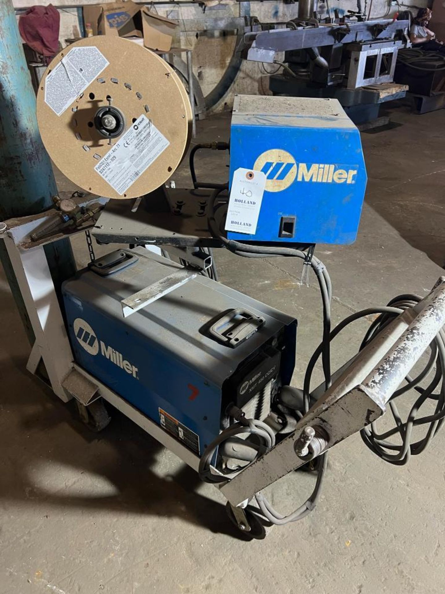 Miller XMT450 CC/CV Sold with Cart and Miller 24A 24V Wire Feeder, Single Phase, Bottles Not Include