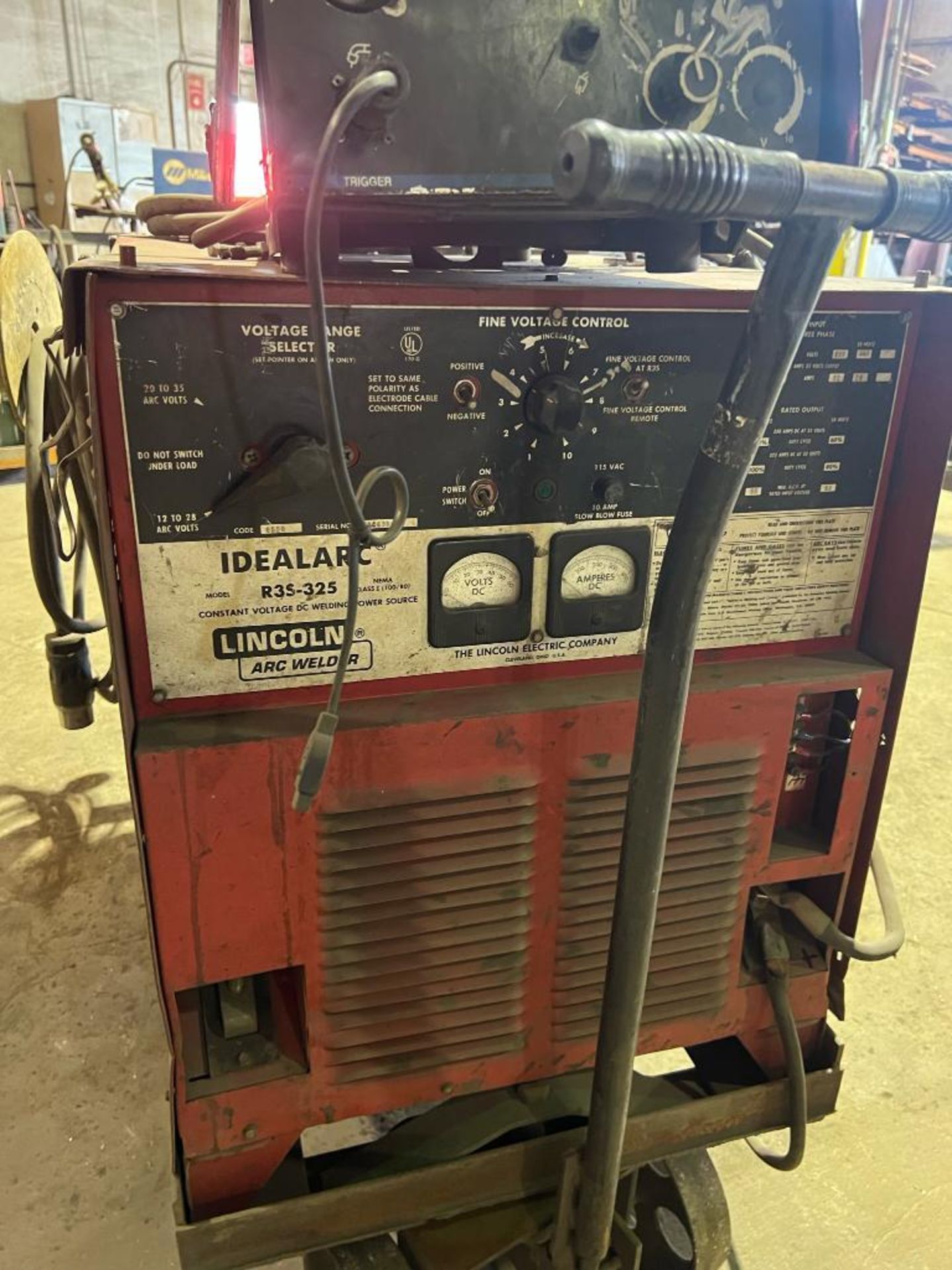 Lincoln Arc Welder, Model R35-3LS, Sold With Miller S-22A 24V Wire Feeder - Image 2 of 5