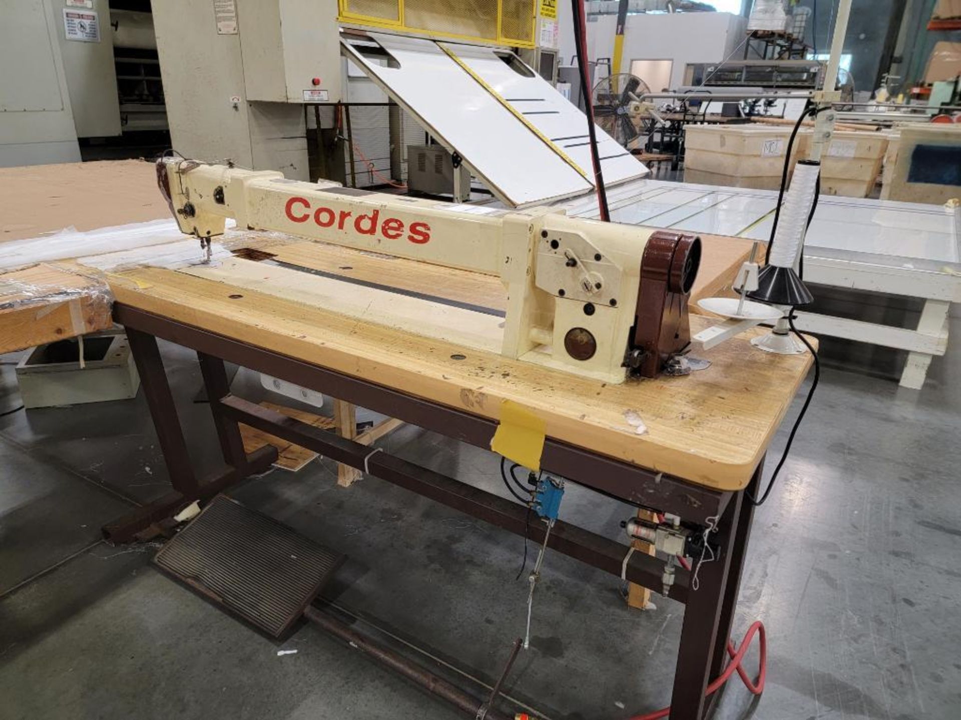 Cordes Long Arm Sewing Machine [25073], 36" Throat, complete with Table, Foot Petal, and Servo Motor - Image 2 of 6