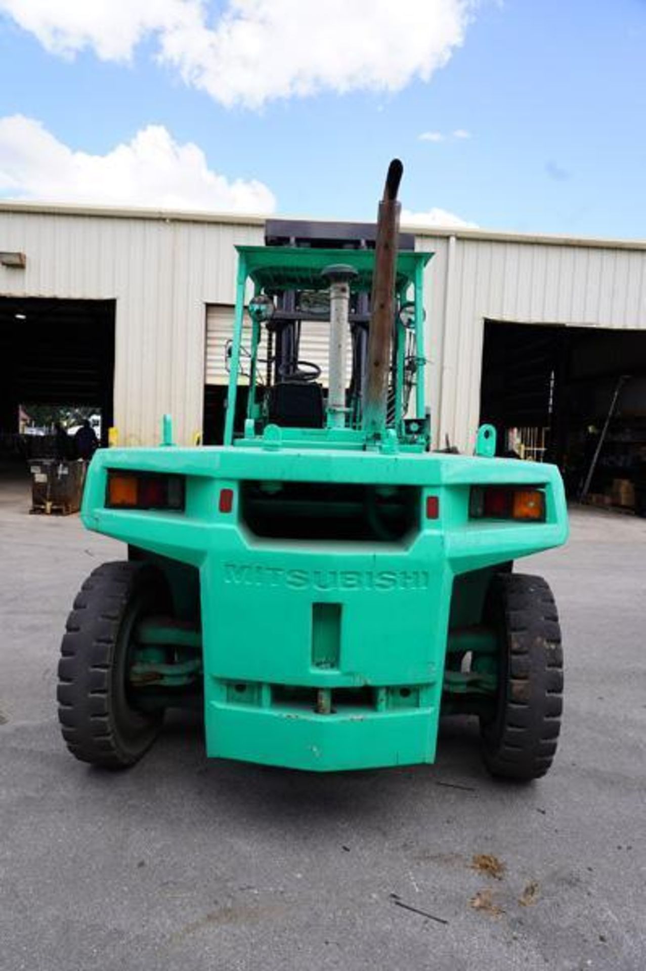 Mitsubishi Mdl: FD 115 25,000 Lbs. Diesel Forklift, 25.000 Lbs Capacity, Maximum Mast / Lift Height - Image 6 of 13