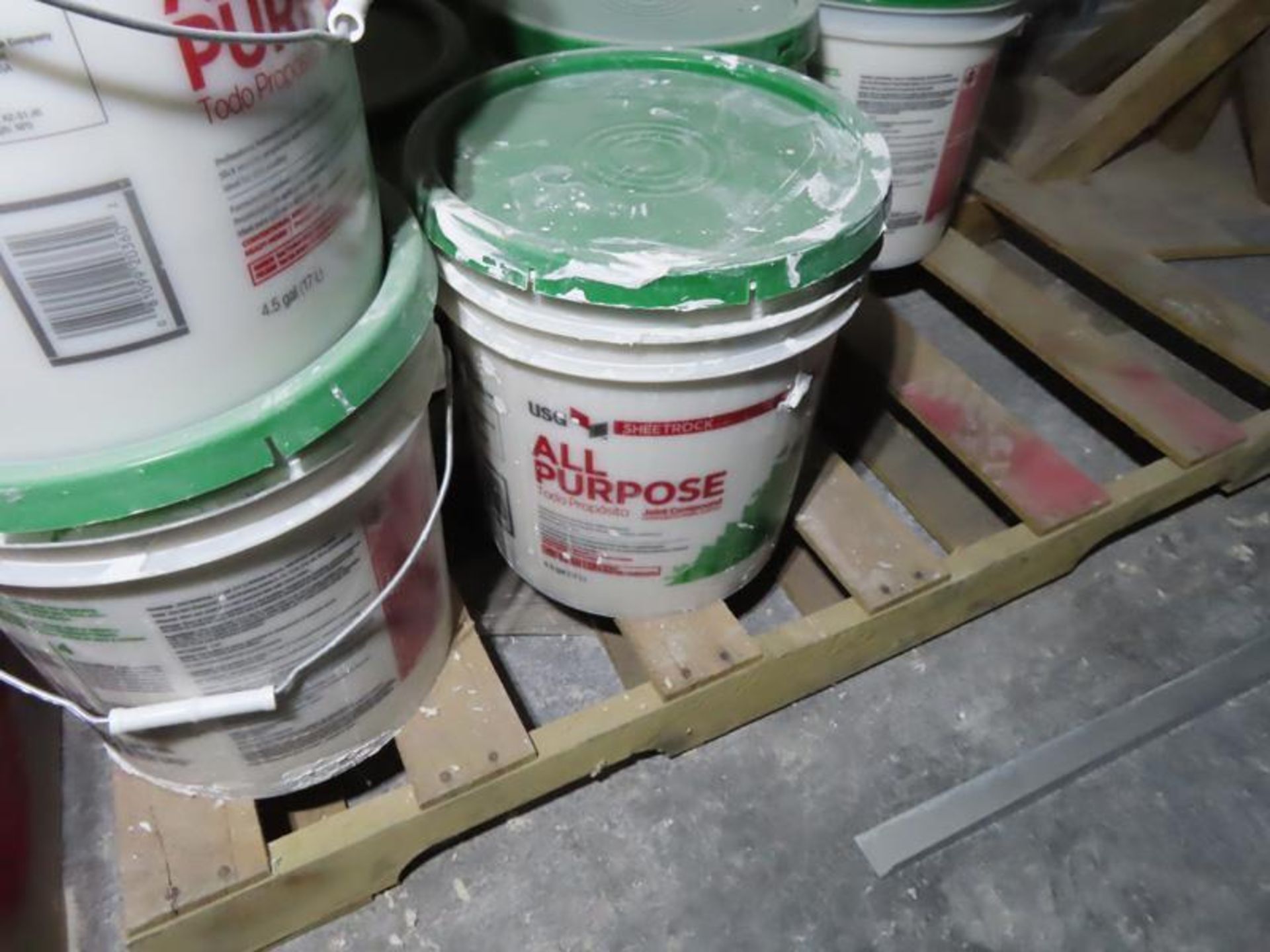 JOINT TAPE, ALL PURPOSE SHEET ROCK COMPOUND, EASY SAND 90 COMPOUND - 3 PALLETS OF MISC COMPOUND MARK - Image 6 of 6