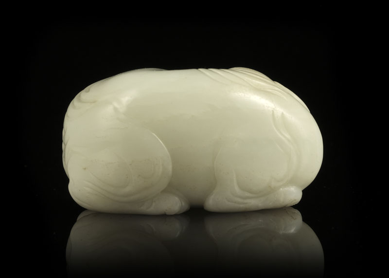 Eléphant couché, sculpture en jade néphrite pâle, Chine, l. 11 cm, h. 5,5 cm Recumbent eleph - Image 3 of 4