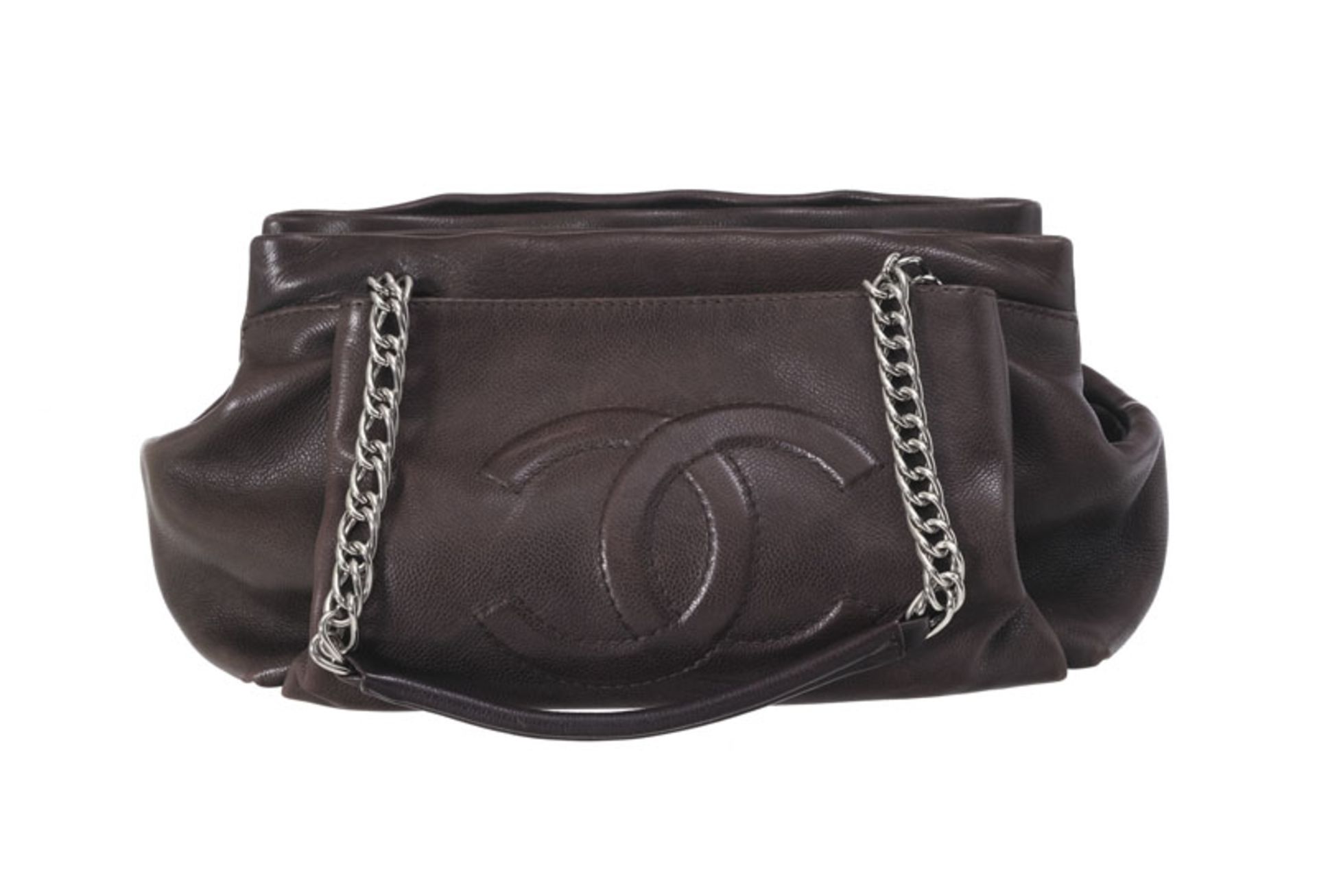 Chanel, sac Grand Shopping Cabas en cuir caviar marron, double bandoulière à chaînette argenté, 20x3