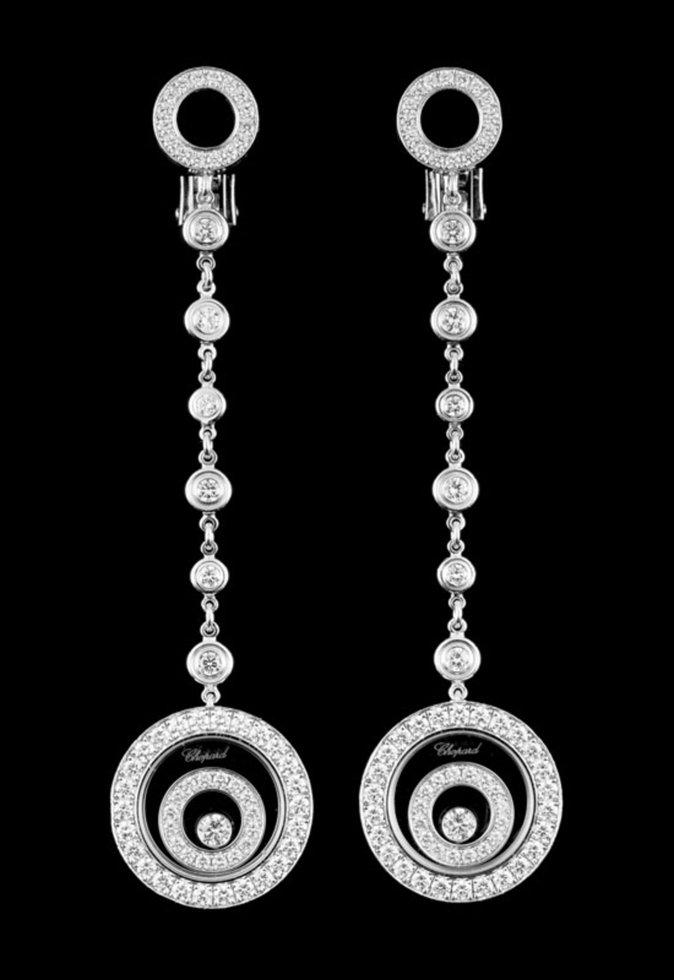 Chopard, Happy Spirit, paire de pendants d'oreilles or 750 à motif d'anneaux sertis de diamants tail