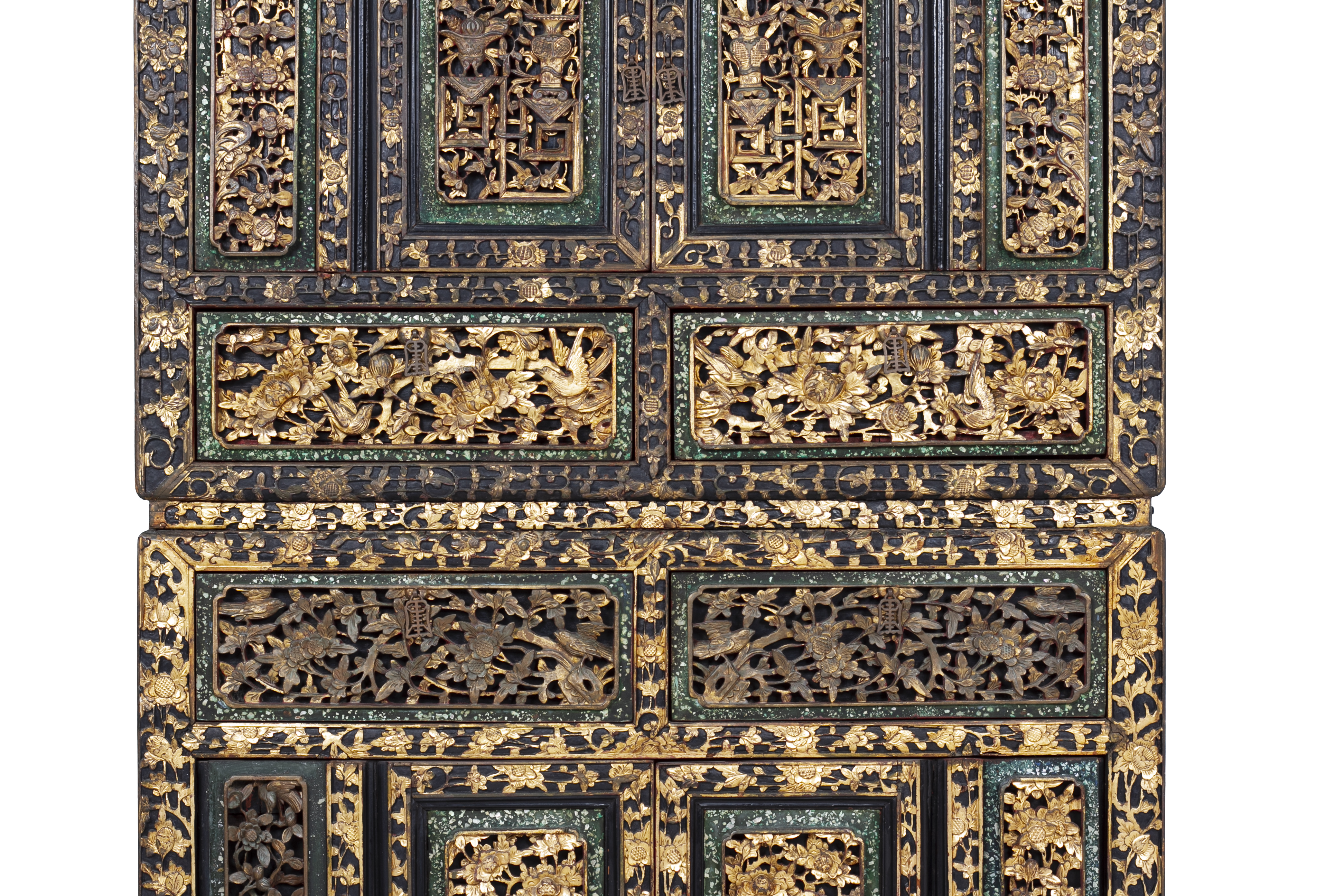 AN ELABORATE CARVED AND PARCEL-GILT CABINET - Image 6 of 11