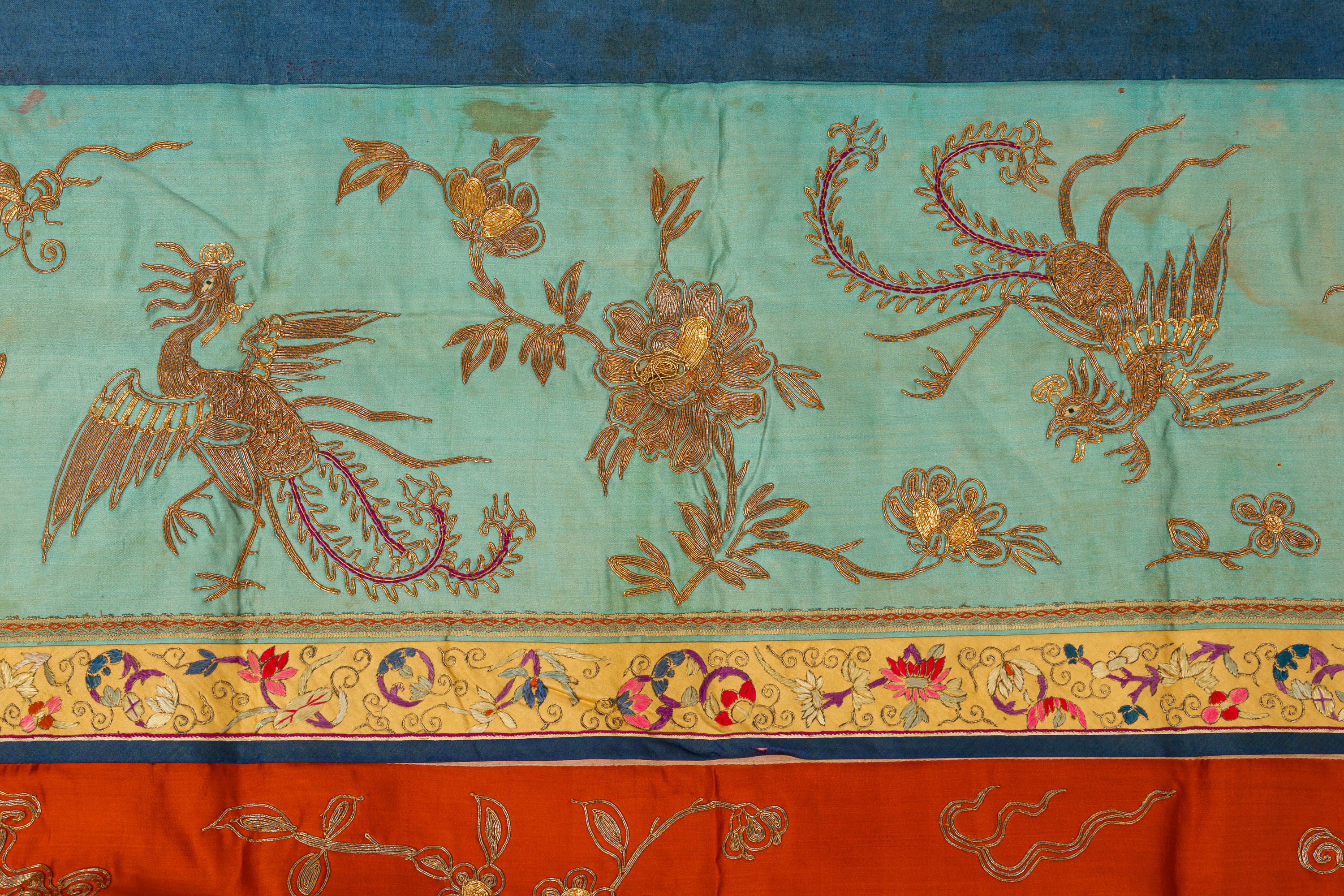 A SILK AND METAL THREAD EMBROIDERED ALTAR FRONT - Image 2 of 3