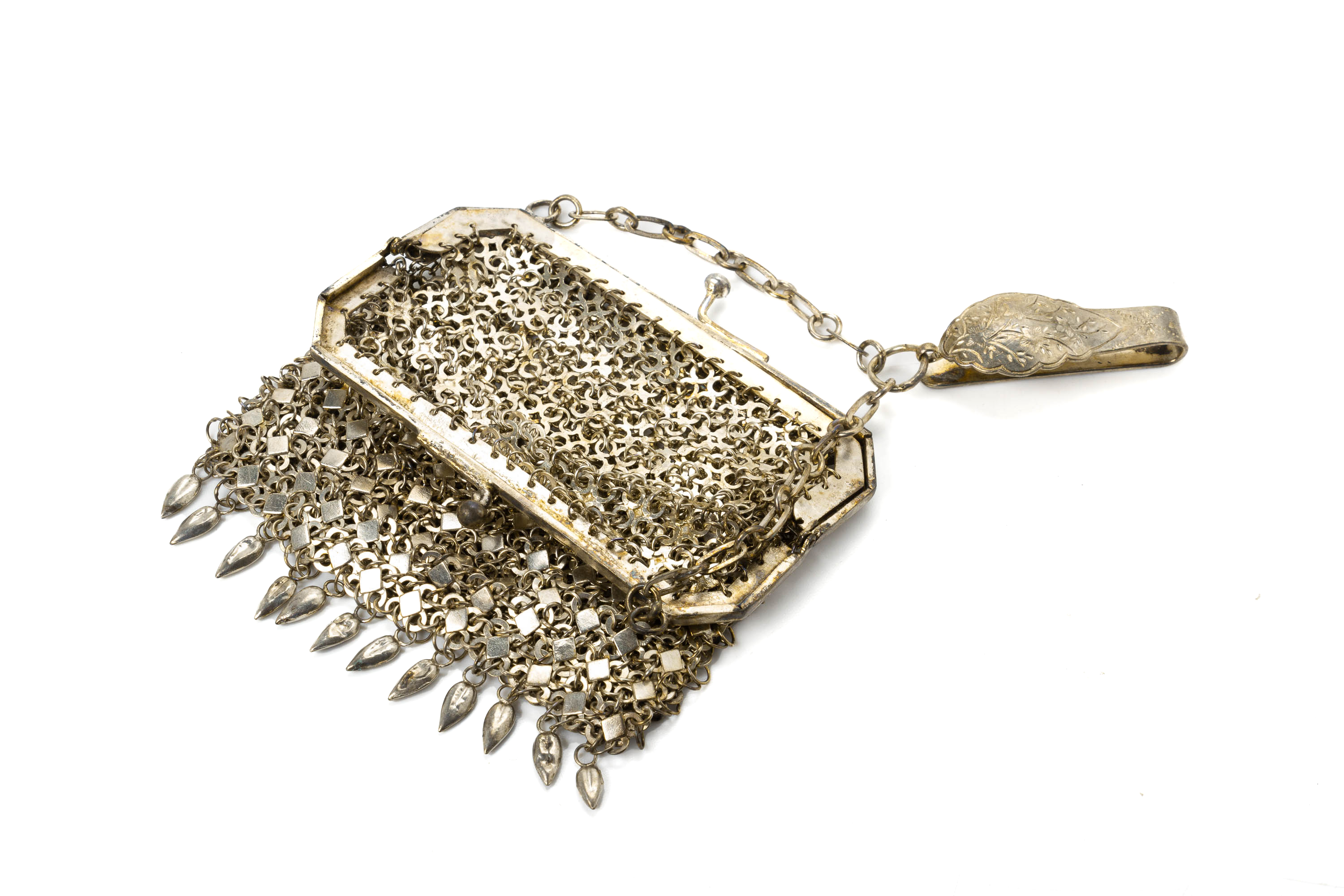 TWO WHITE METAL MESH PURSES WITH CHATELAINE CLIPS - Image 2 of 15