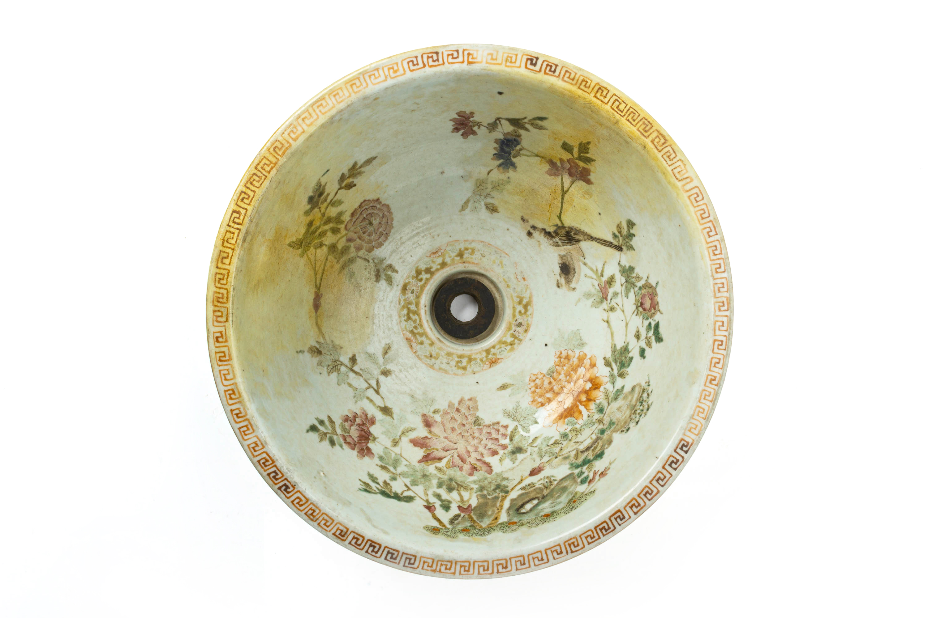 A FAMILLE ROSE PORCELAIN WASH BASIN - Image 3 of 3