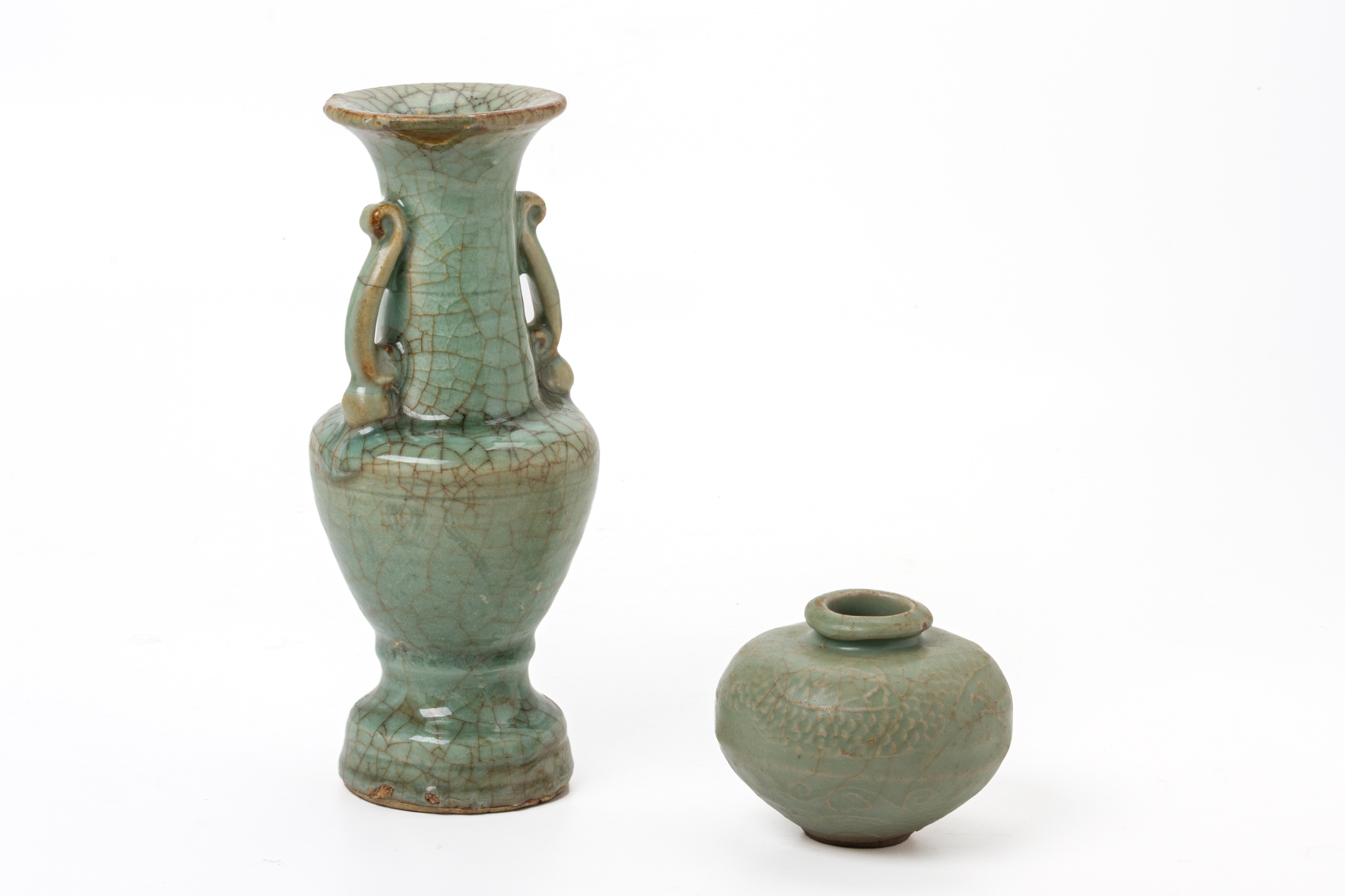 A GROUP OF CELADON GLAZED ITEMS - Image 2 of 20