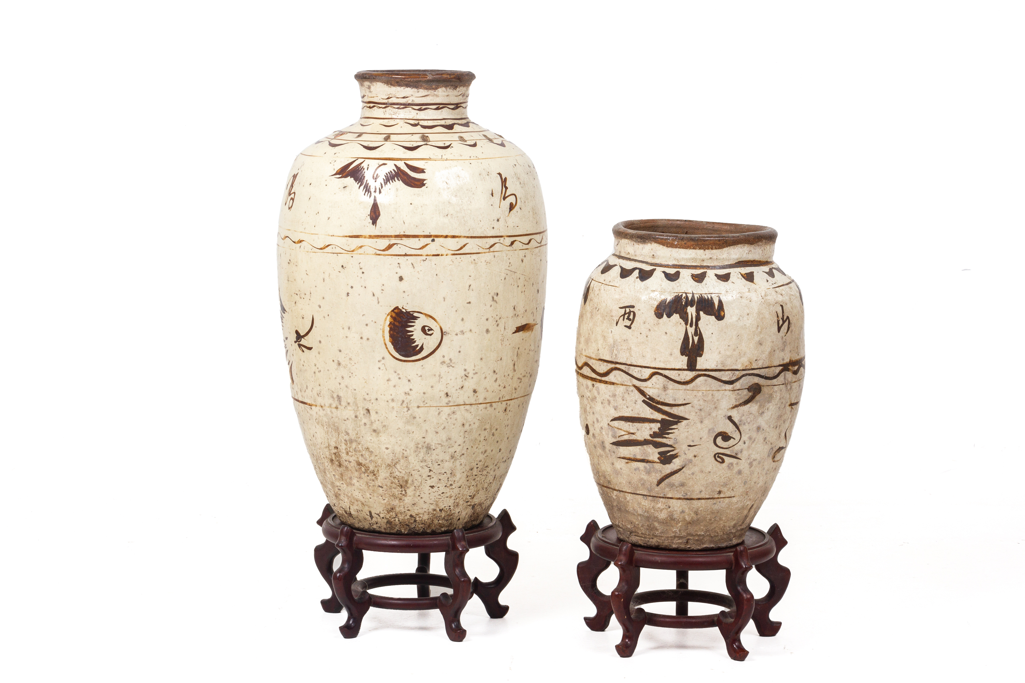 TWO LARGE CIZHOU STORAGE JARS - Image 4 of 20