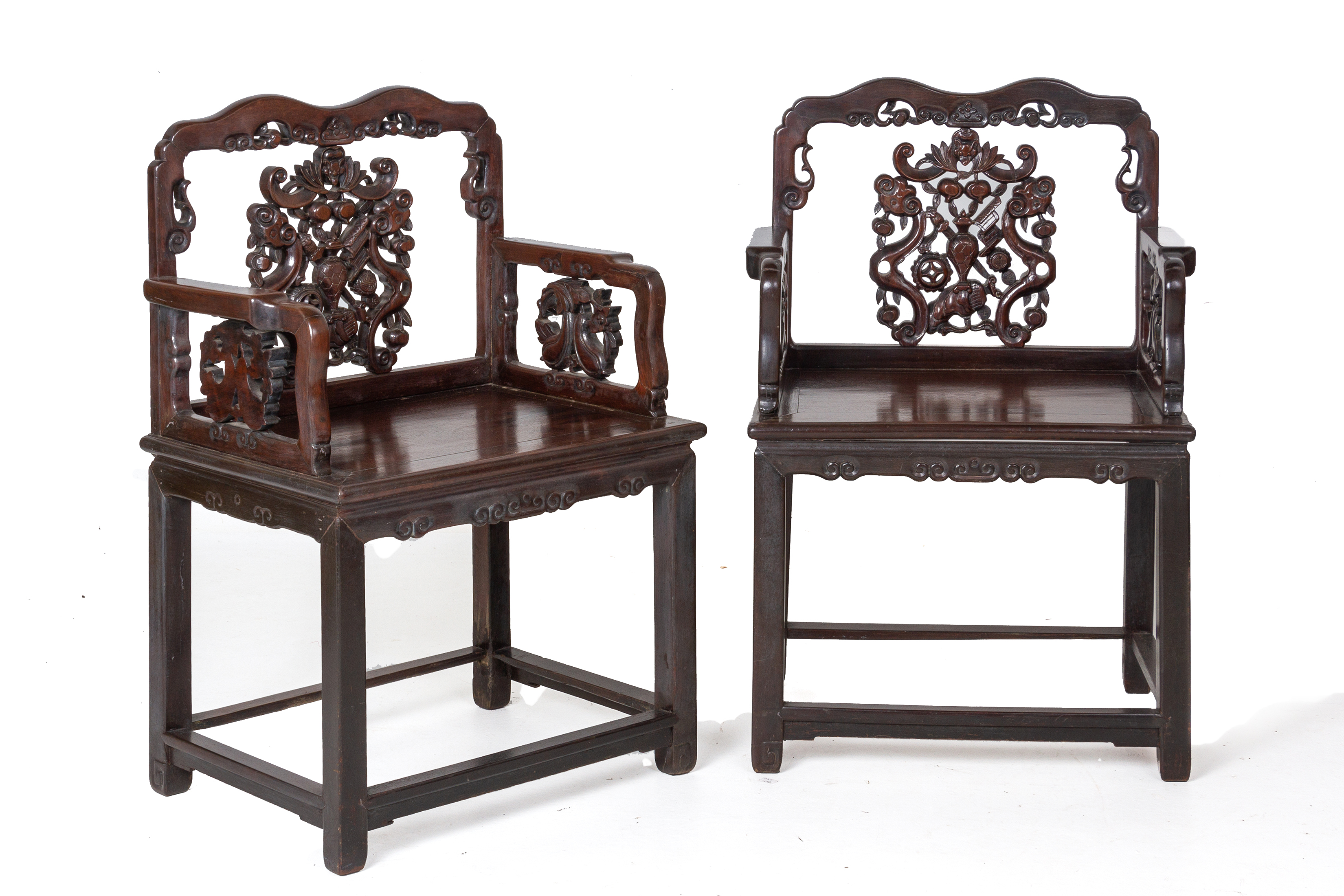 A PAIR OF CHINESE CARVED HARDWOOD ARMCHAIRS - Image 2 of 4