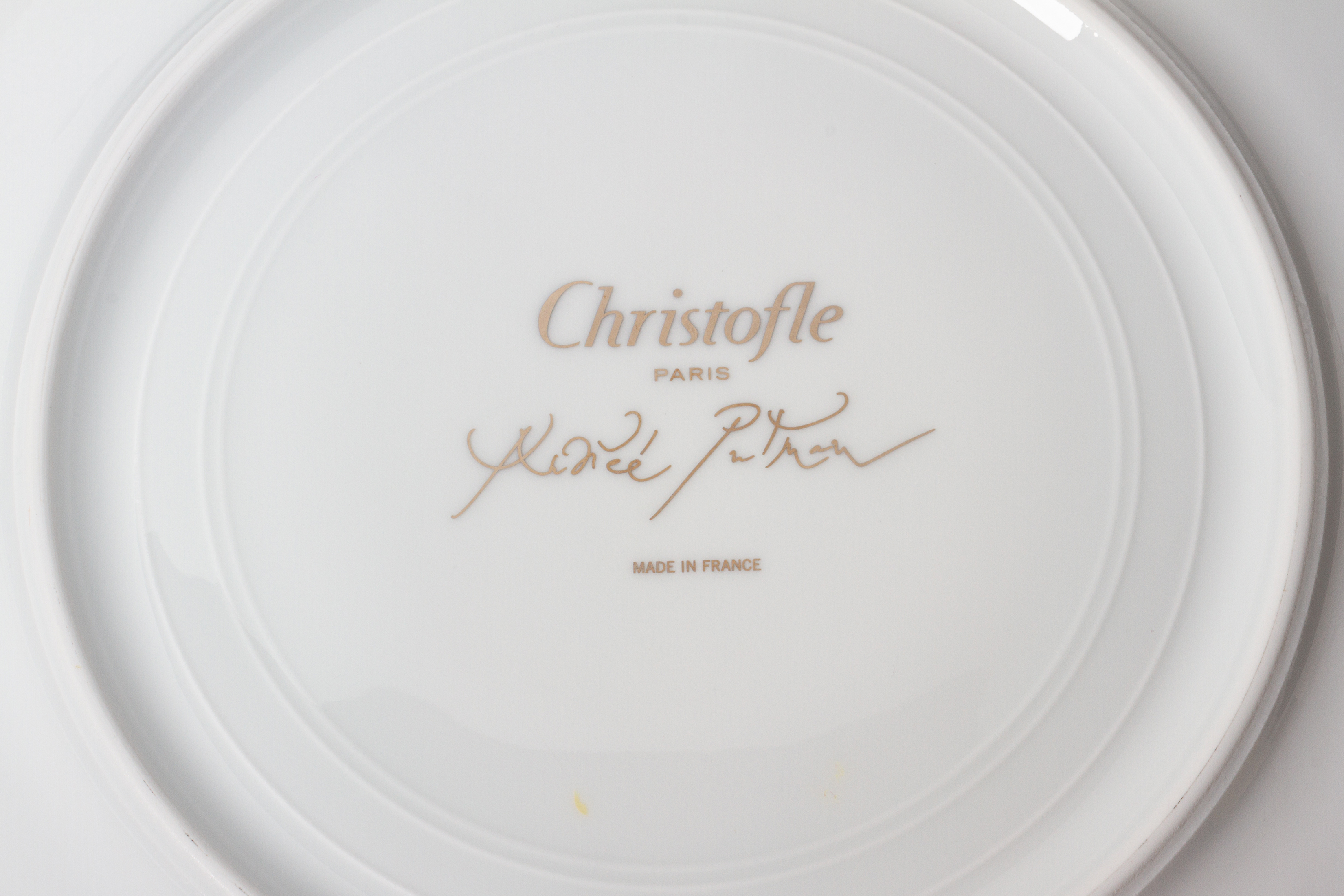 A SET OF TEN CHRISTOFLE 'VERTIGO' PORCELAIN DINNER PLATES - Image 5 of 5