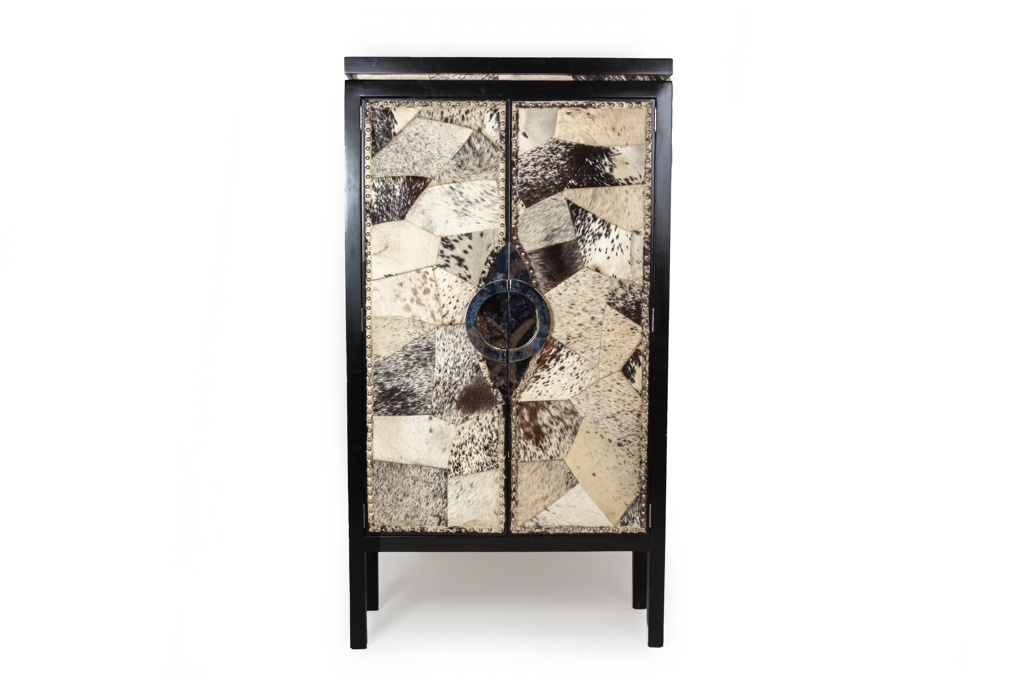 A LARGE 'SALT AND PEPPER' COWHIDE UPHOLSTERED CABINET - Image 4 of 4