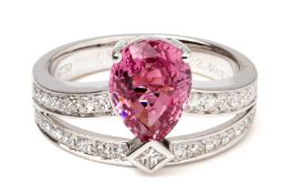 A PINK SPINEL AND DIAMOND RING