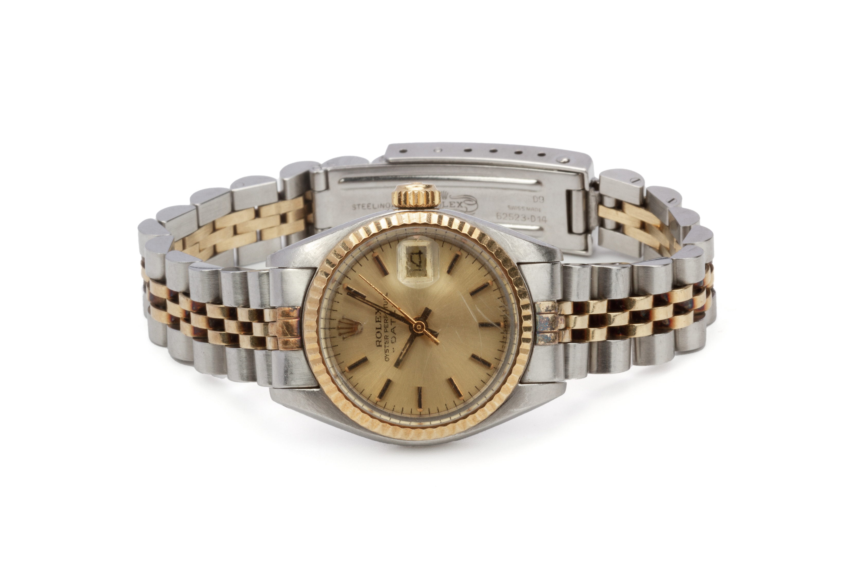 A ROLEX GOLD AND STAINLESS STEEL LADY DATE BRACELET WATCH - Image 2 of 9