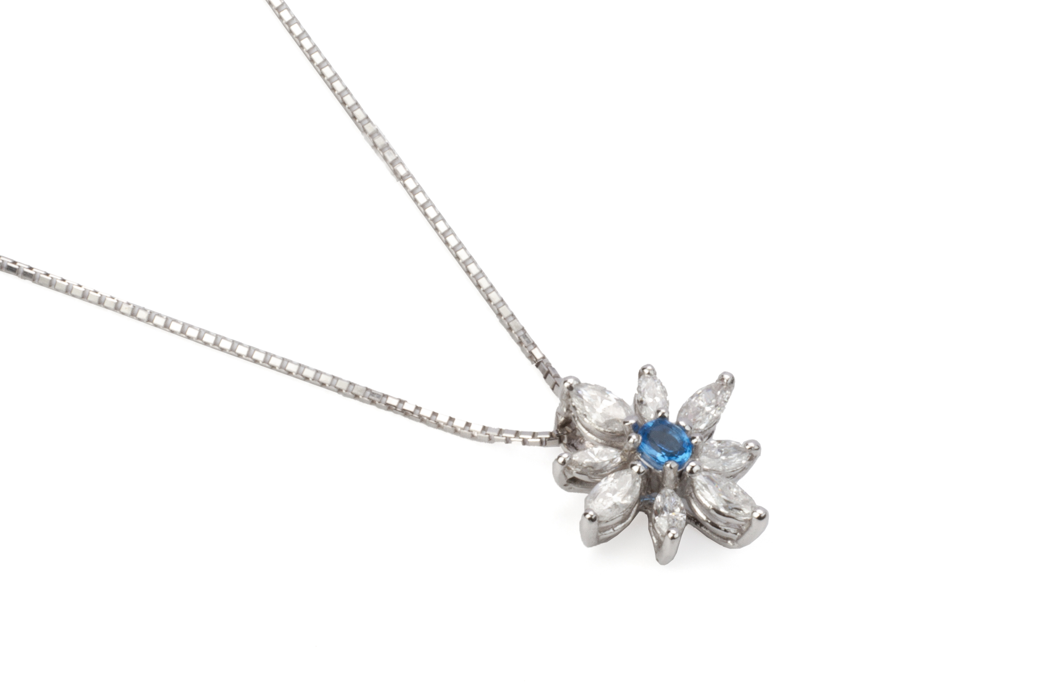 A HAUYNE AND DIAMOND PENDANT WITH ADJUSTABLE CHAIN - Image 2 of 2