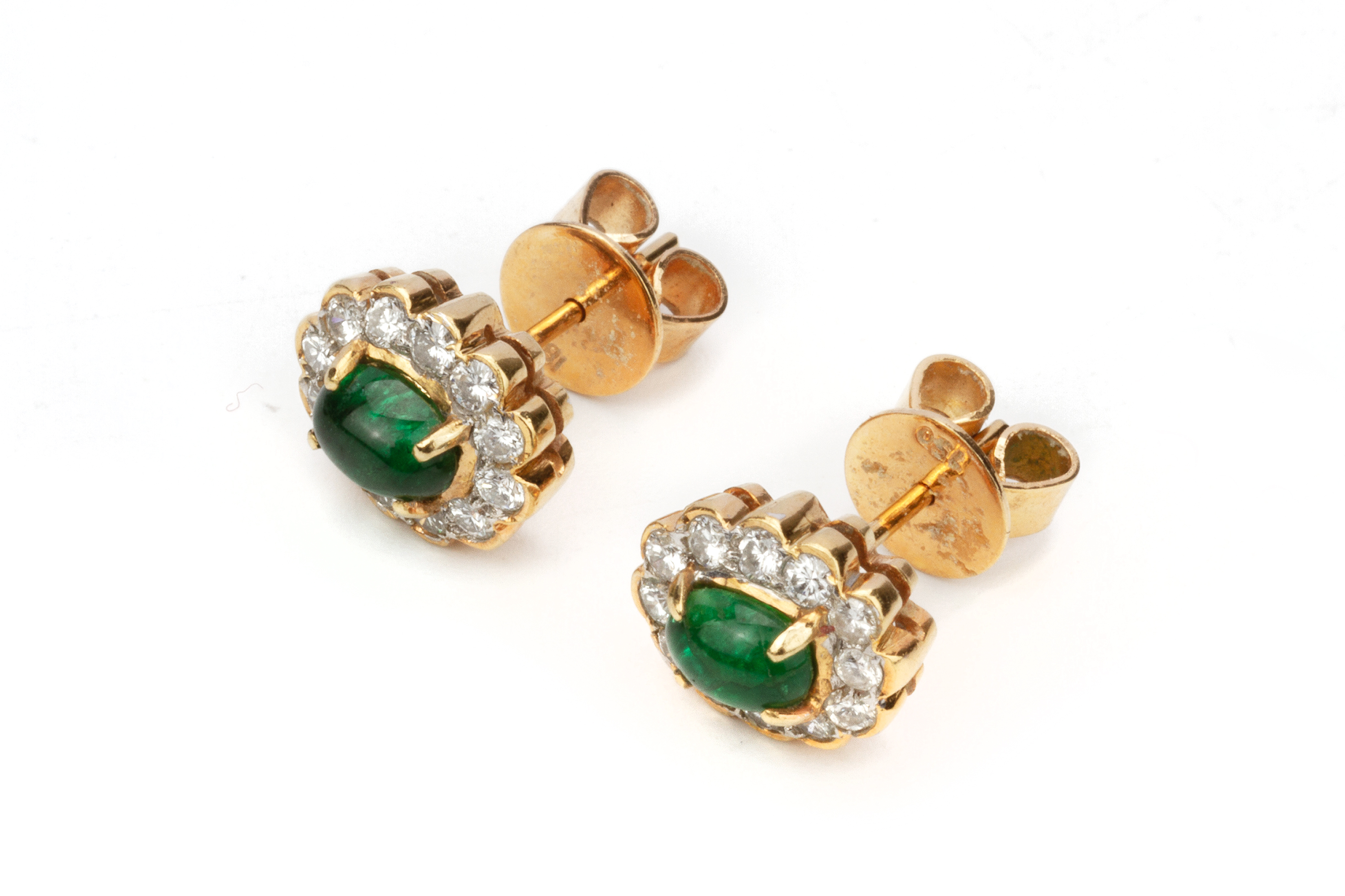 A PAIR OF EMERALD AND DIAMOND CLUSTER EARRINGS - Image 2 of 3