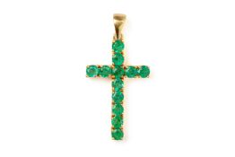 AN EMERALD CROSS PENDANT