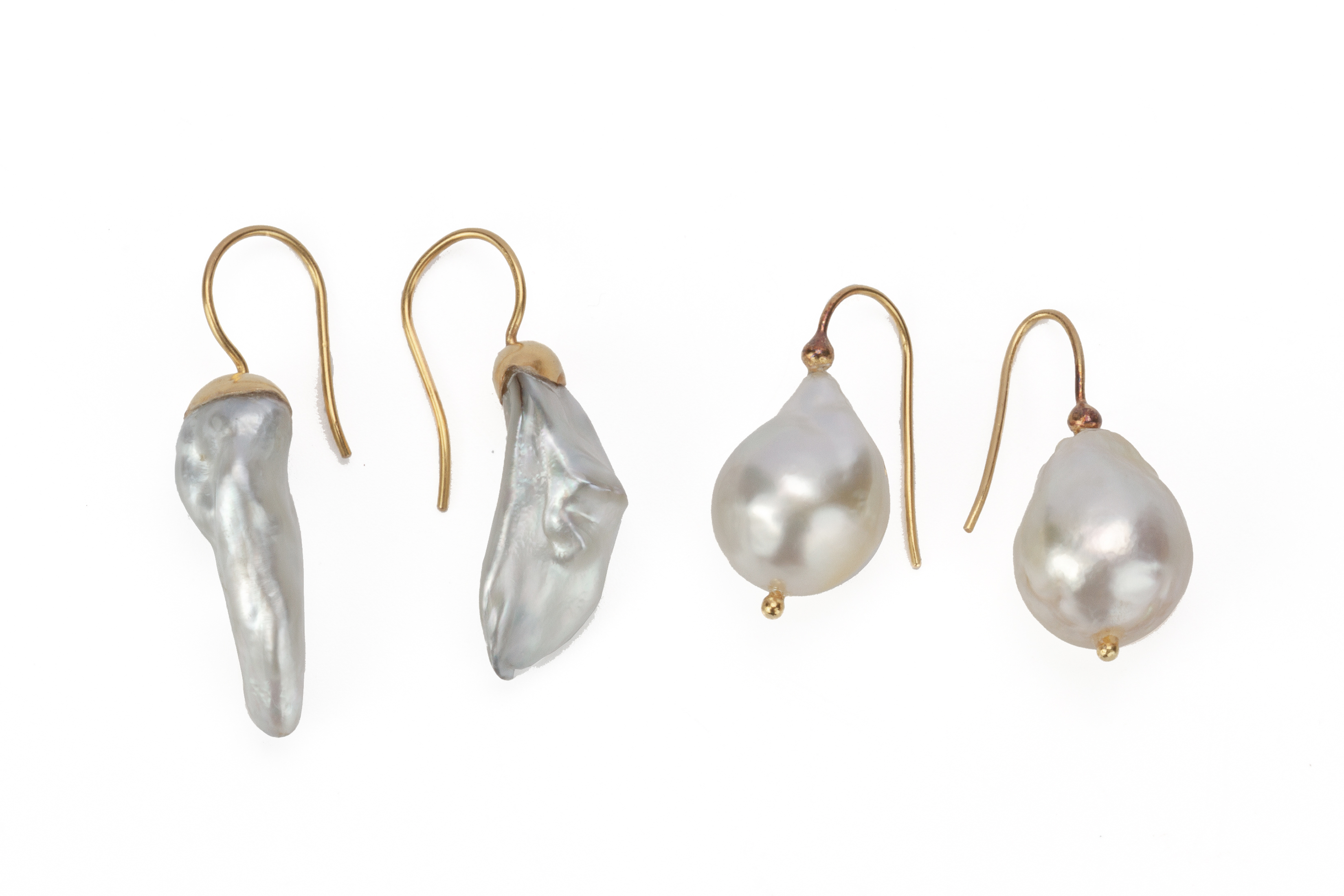 THREE PAIRS OF BAROQUE PEARL EARRINGS BY MALI PEARLS - Image 2 of 3