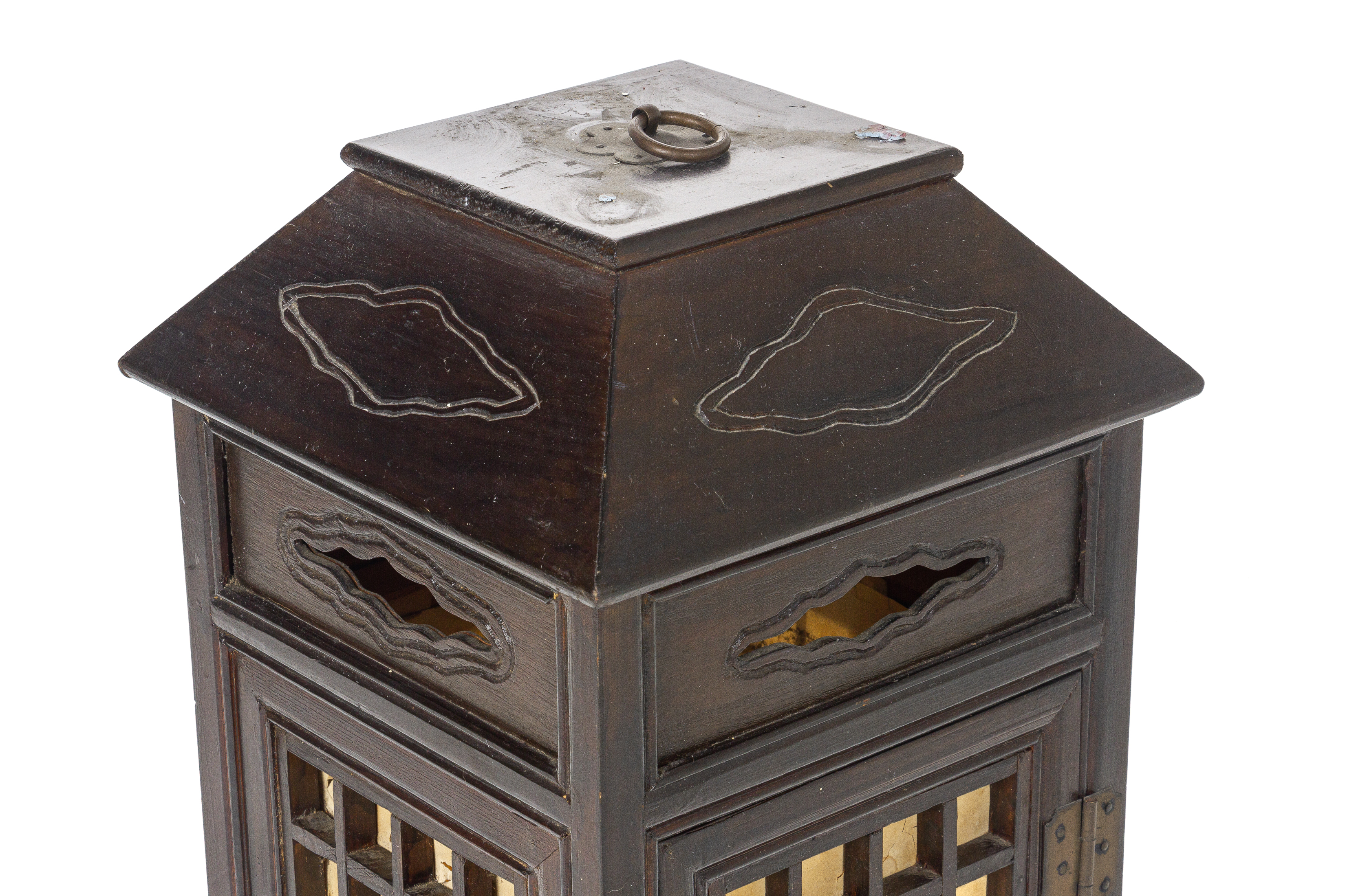 A SQUARE SECTION WOOD FLOOR LANTERN - Image 4 of 4