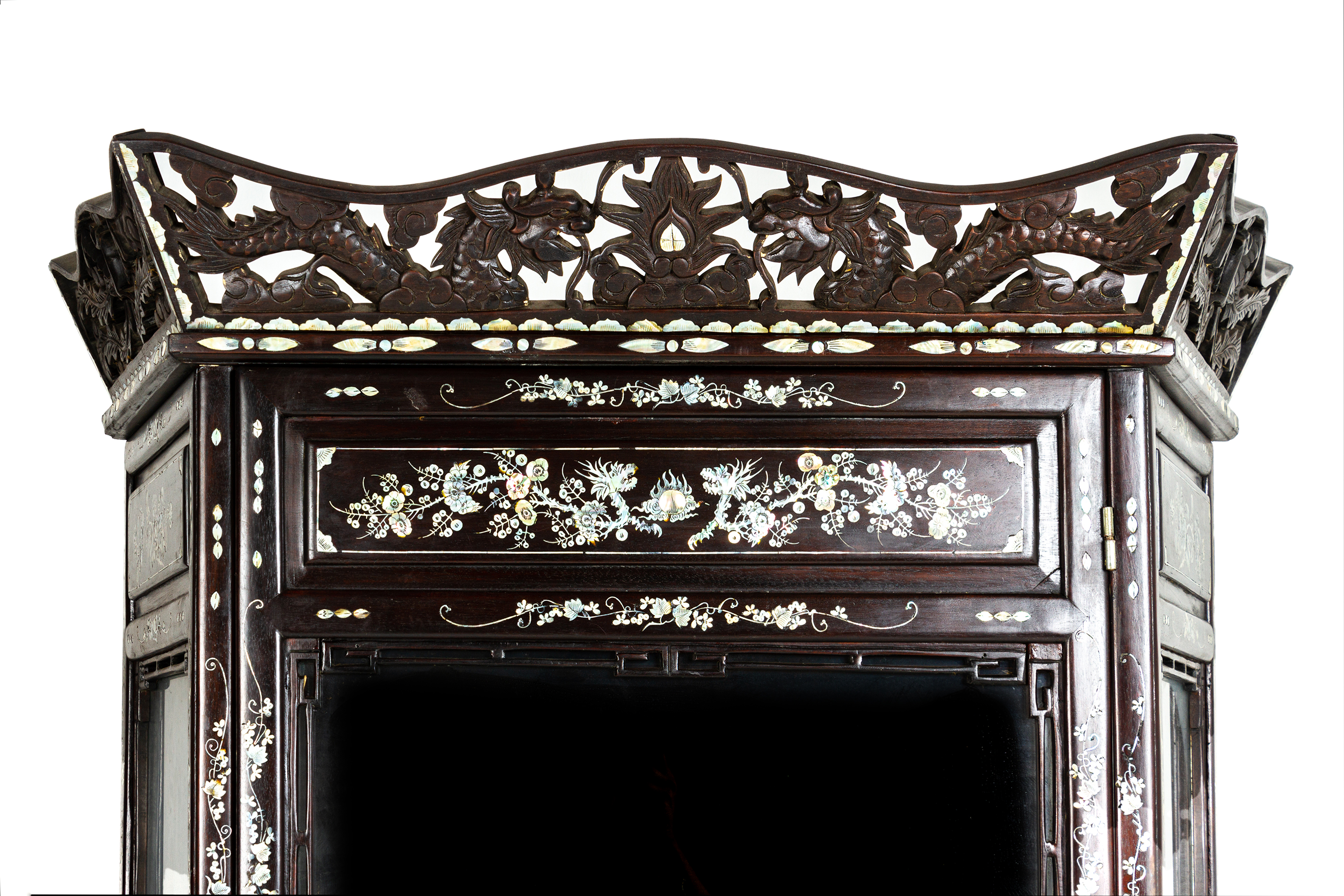 A GLAZED MOTHER OF PEARL INLAID DISPLAY CABINET - Image 3 of 13