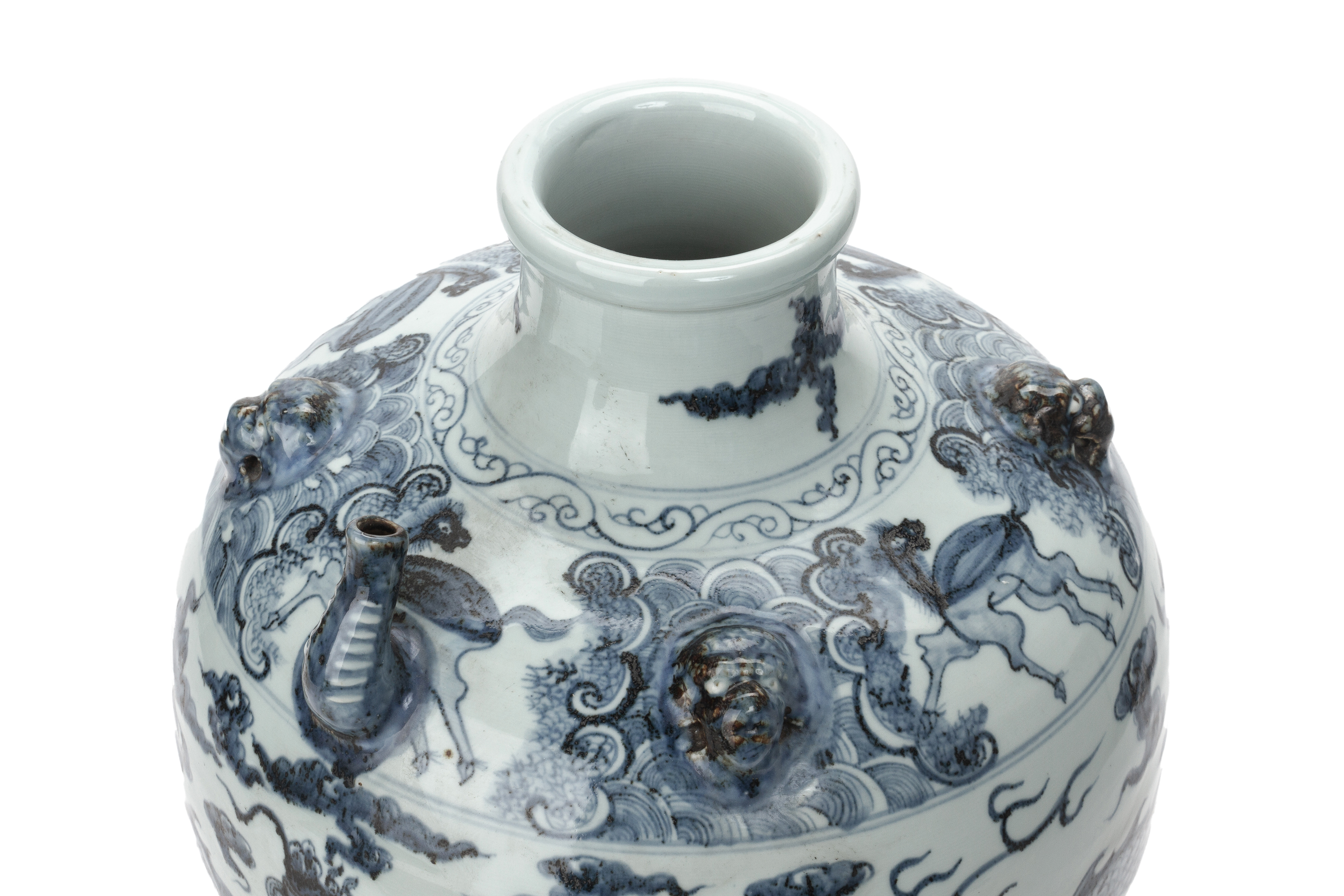 A LARGE YUAN STYLE BLUE AND WHITE PORCELAIN JAR - Image 3 of 3