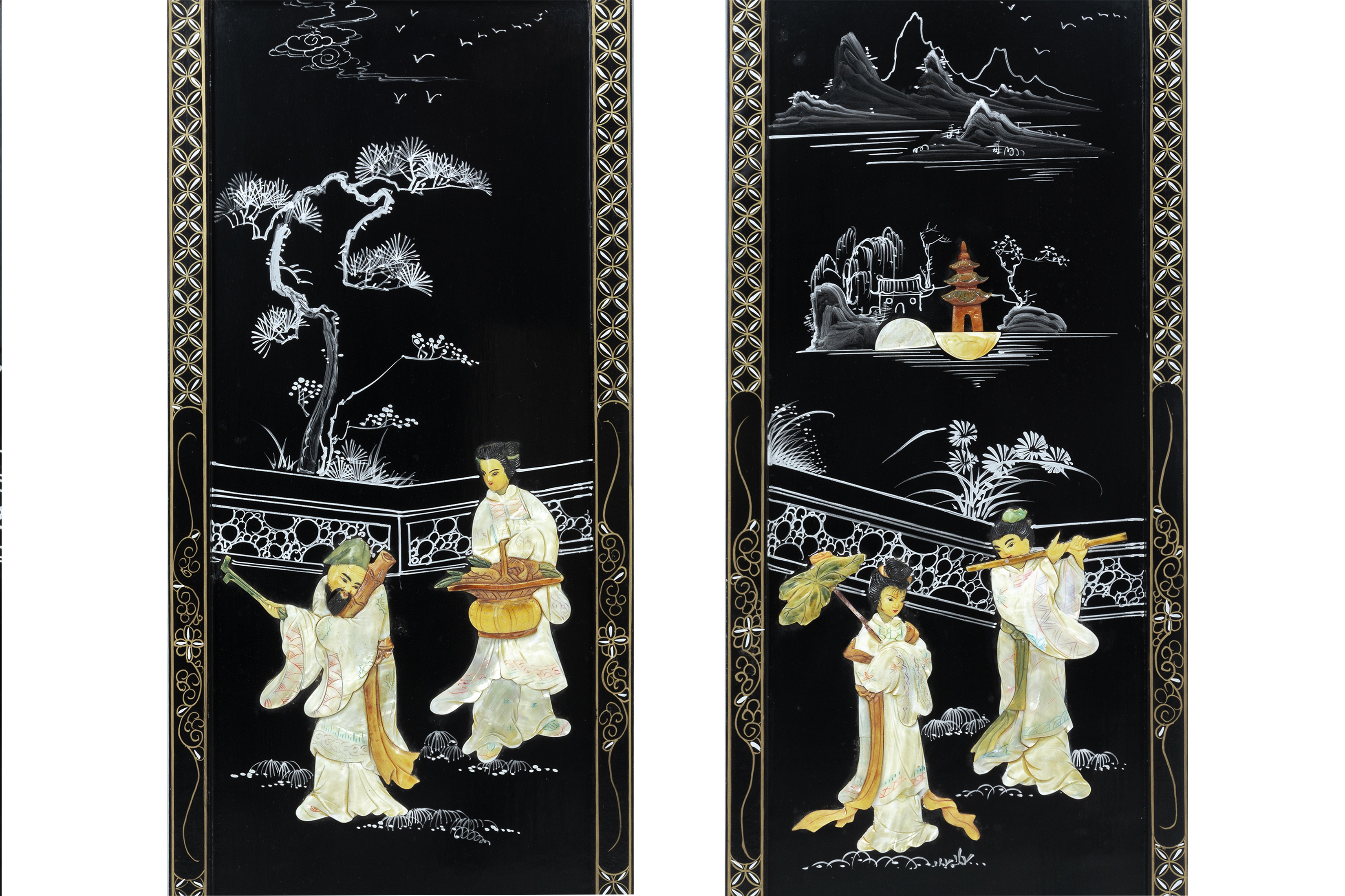 A SET OF FOUR LACQUER WALL PANELS - Image 2 of 3