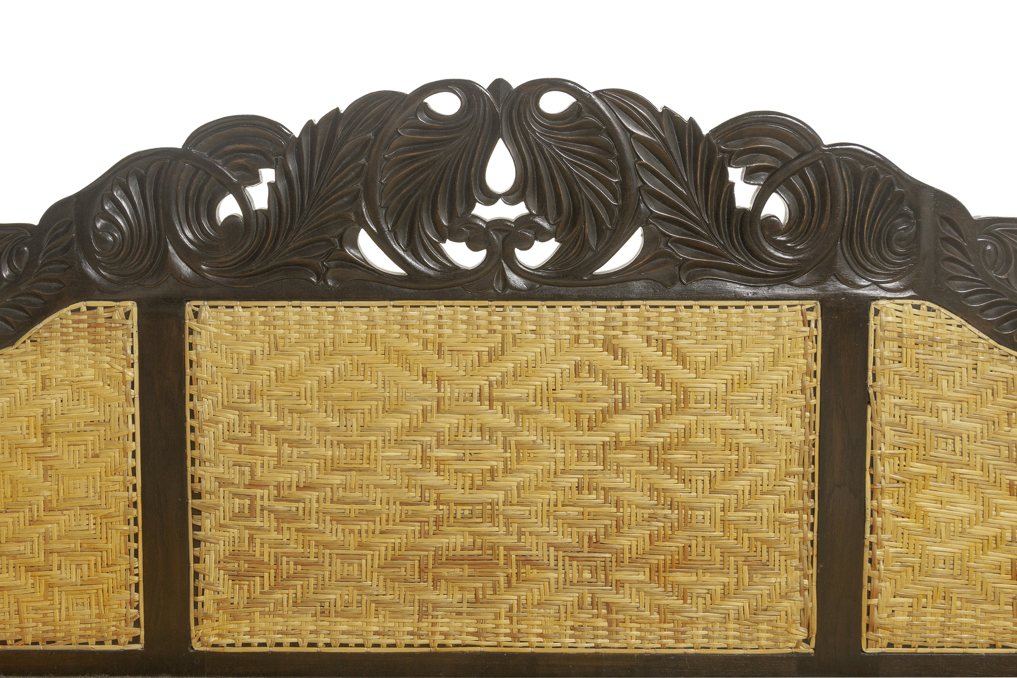 AN ANGLO INDIAN CARVED TEAK SOFA - Image 3 of 12