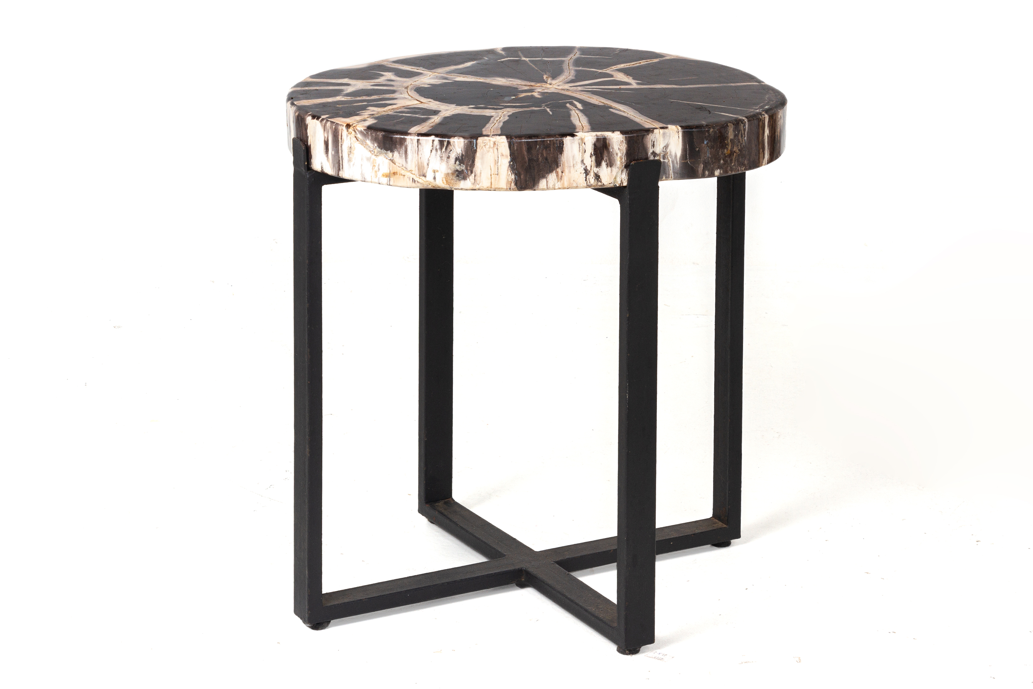 A PETRIFIED WOOD SIDE TABLE - Image 3 of 8