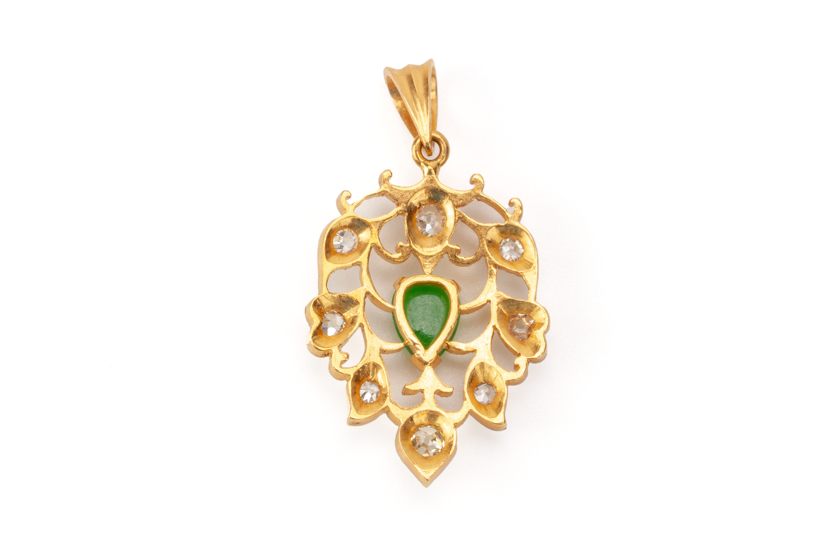 A JADE AND DIAMOND PENDANT - Image 2 of 2