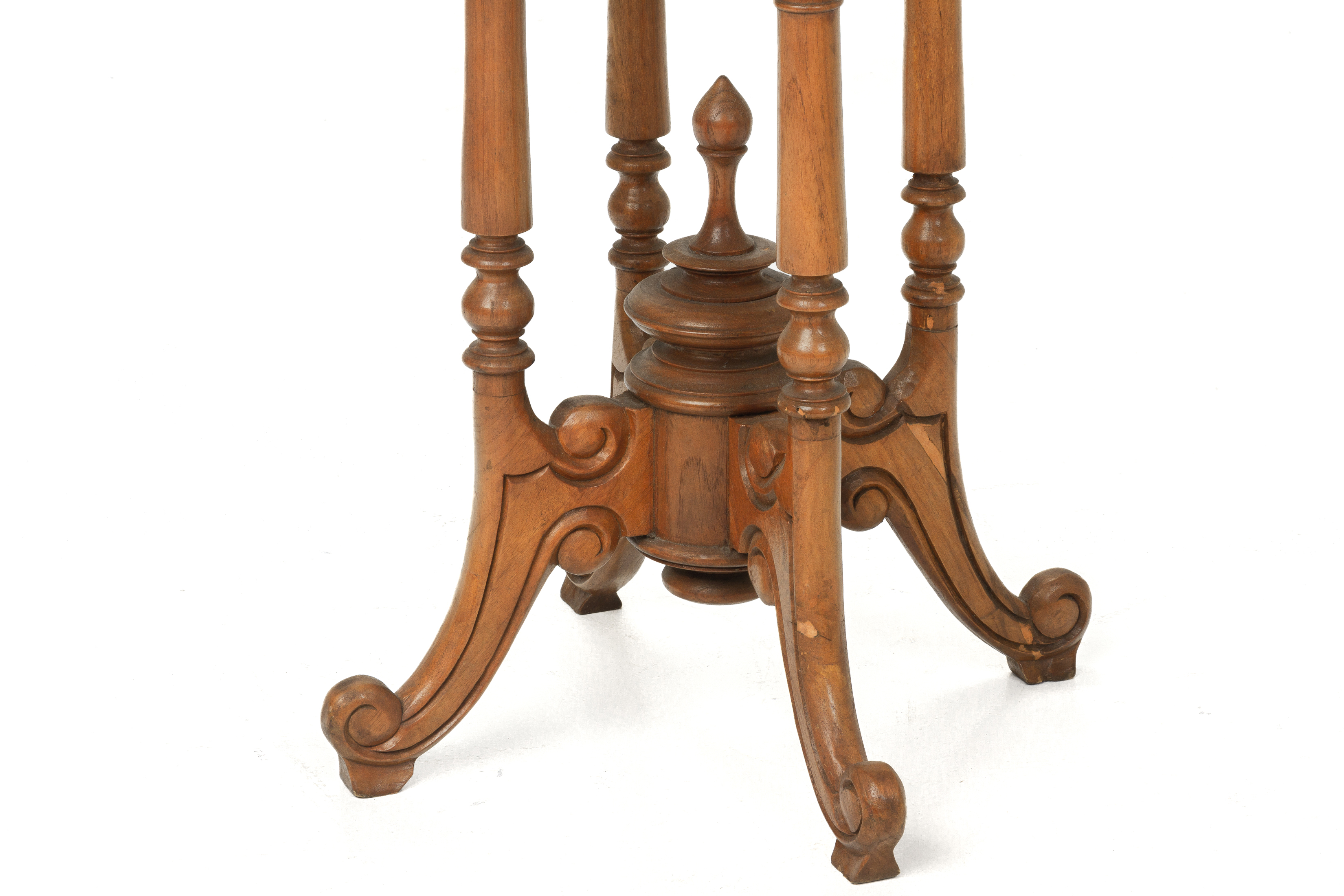 A MARBLE TOP SIDE TABLE - Image 3 of 3